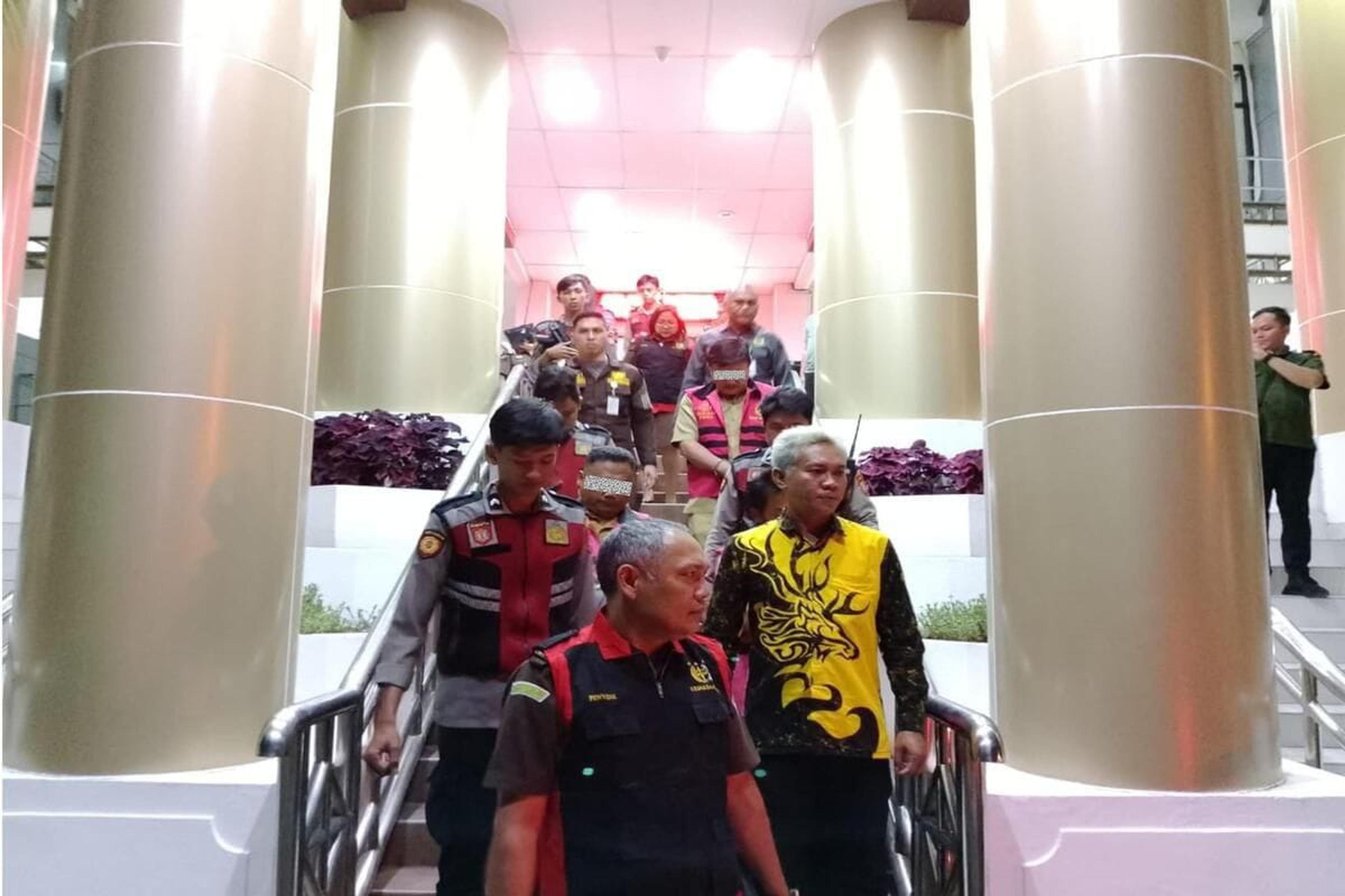 Kejati Sulut Tahan Lima Tersangka Dugaan Korupsi Perluasan Lahan RSUD