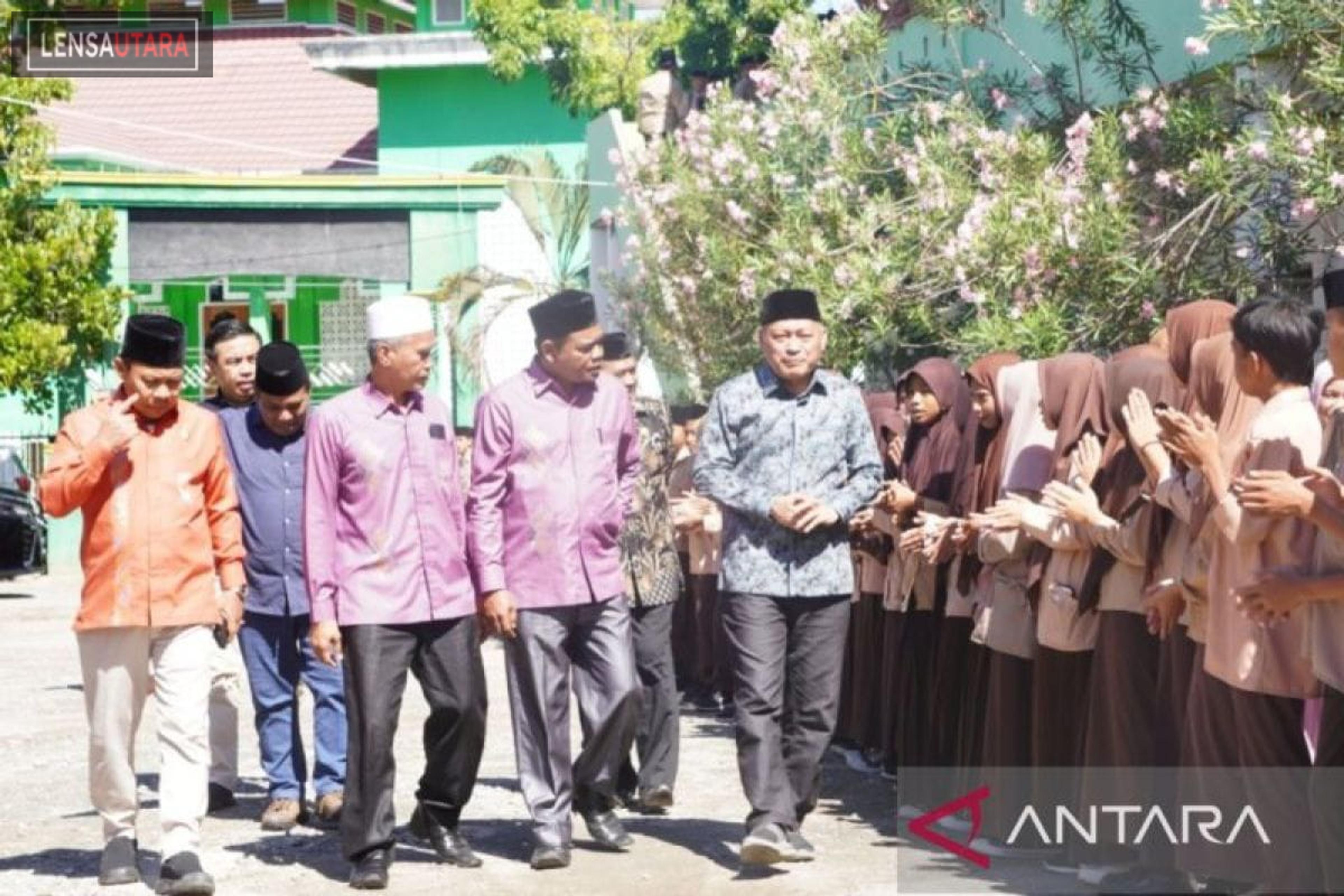 Kemenag Tingkatkan Standar Lembaga Pendidikan Agama di Sulut