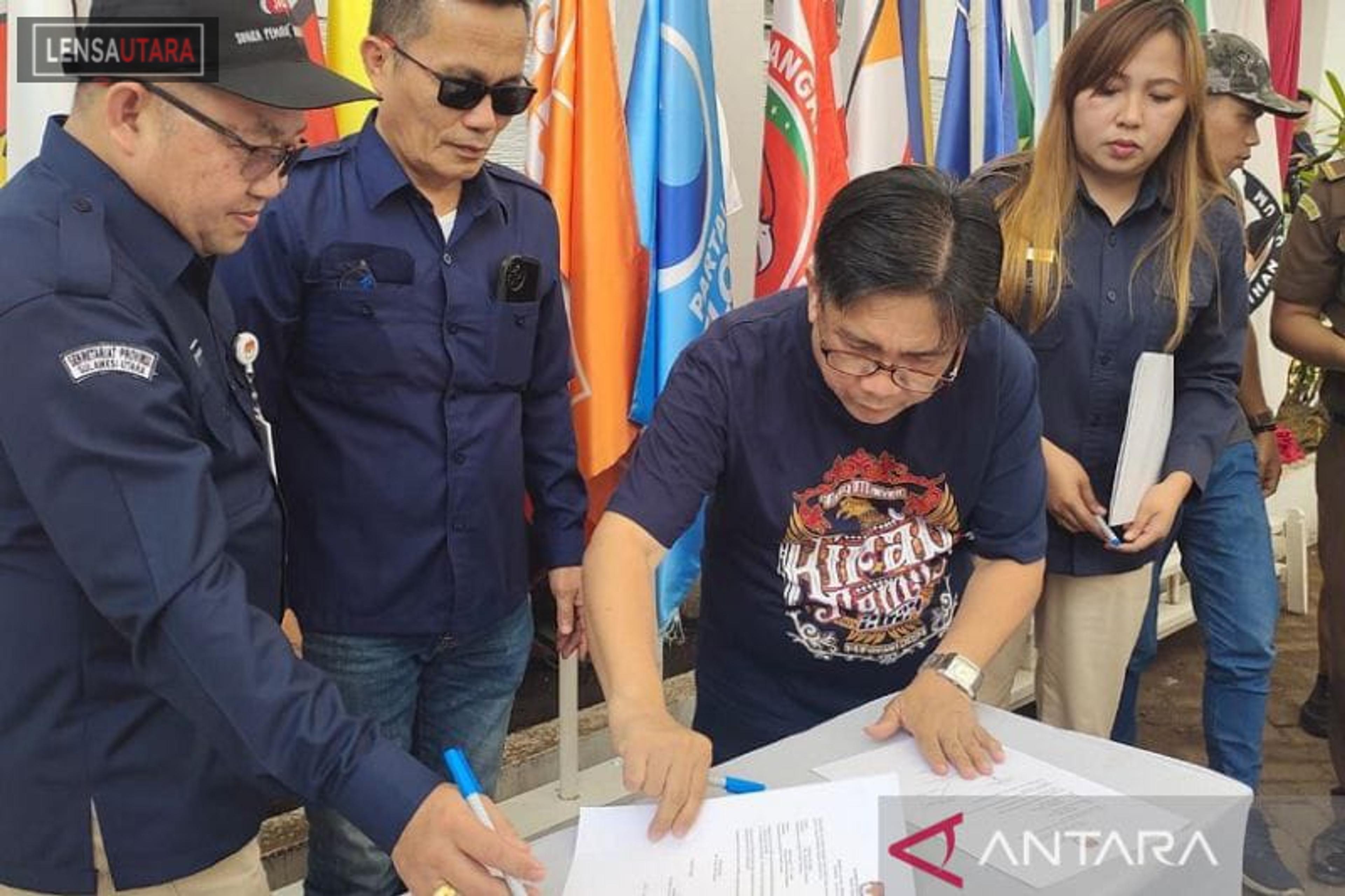 Serahkan Bendera Parpol ke Tomohon, KPU Manado Optimis Partisipasi Pemilih 2024 Naik