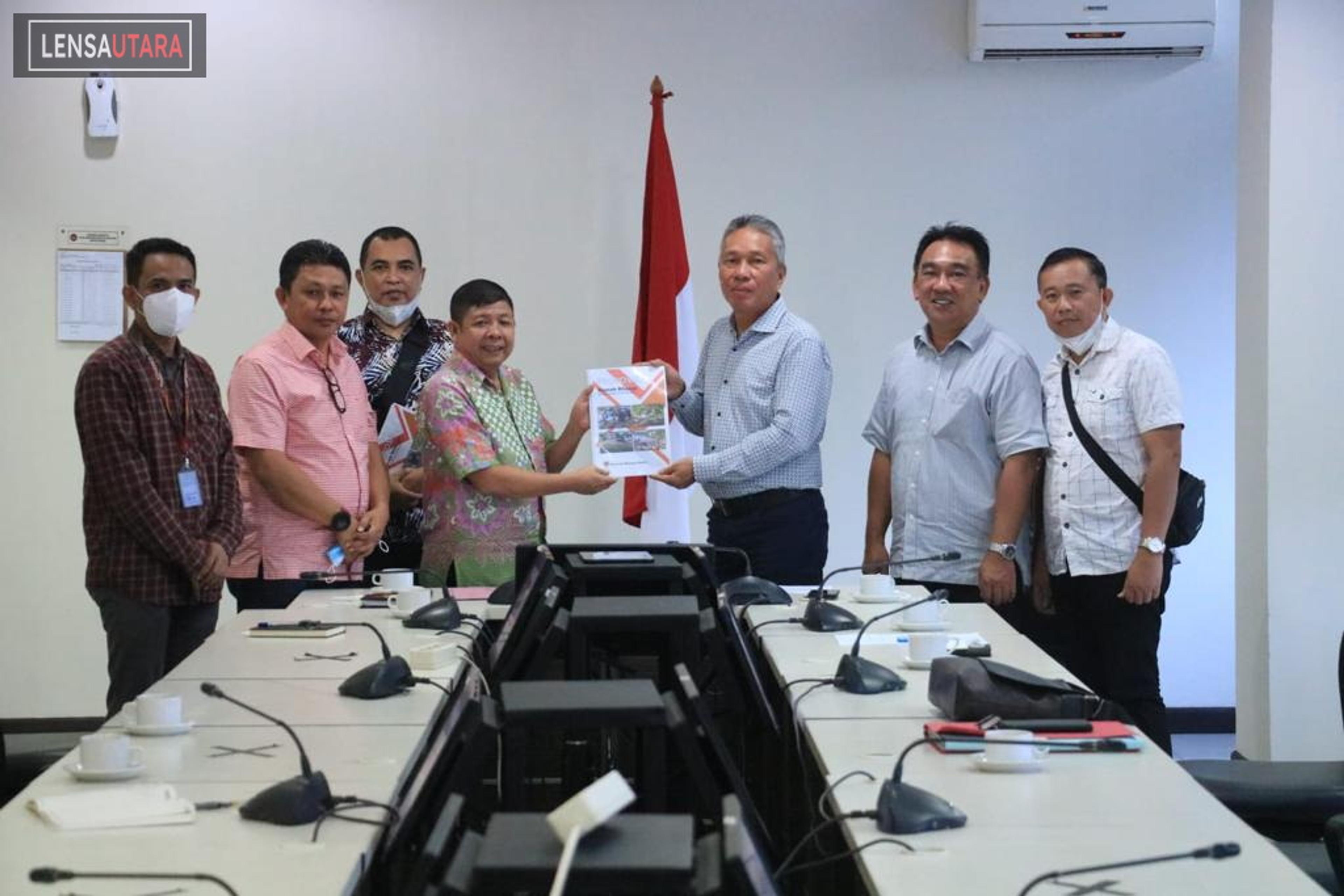 Percepat Pemulihan Pascabencana, Bupati Minsel Datangi Dua Kementerian