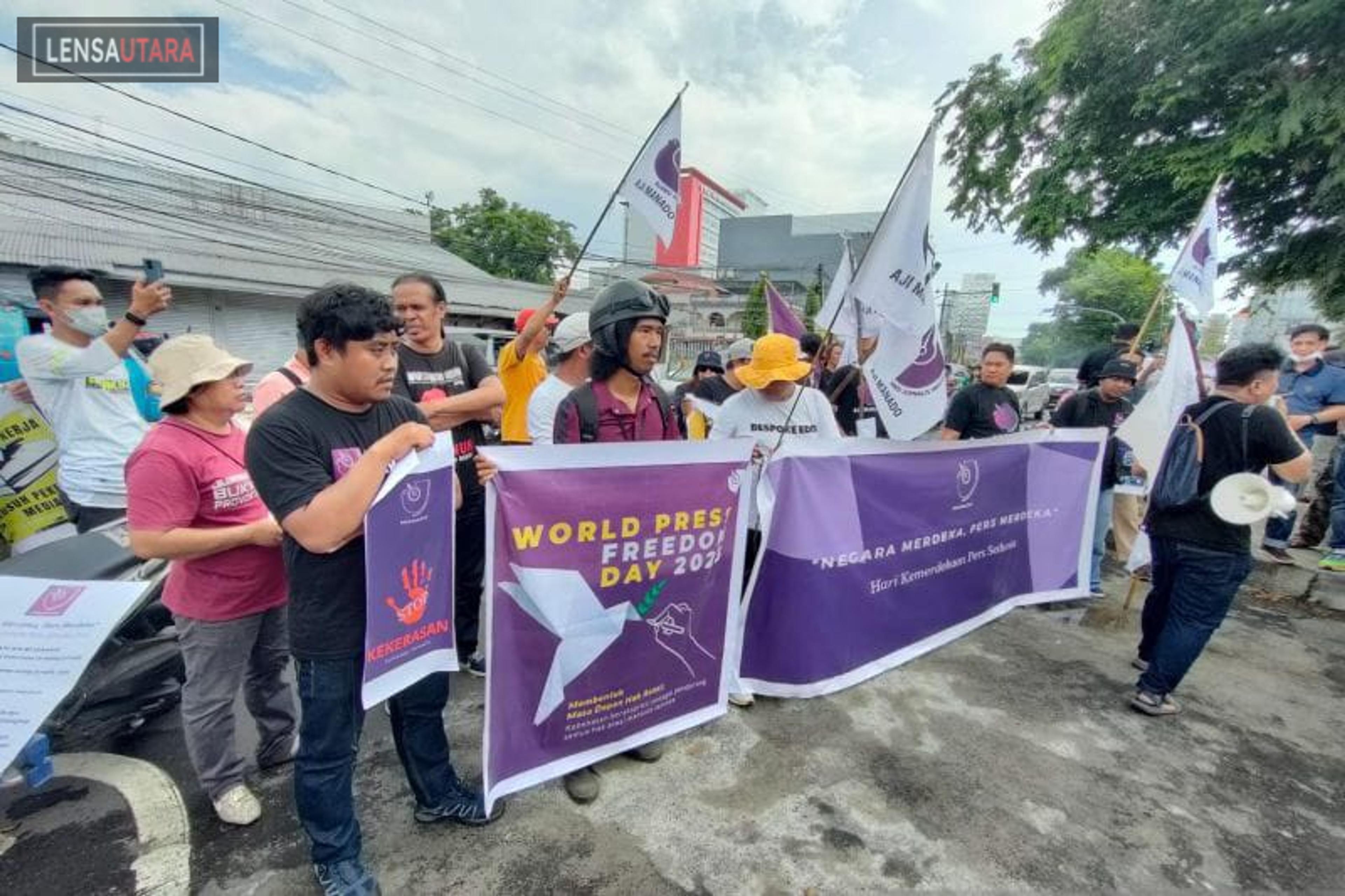Peringati Hari Kebebasan Pers, AJI Manado Gelar Aksi Damai