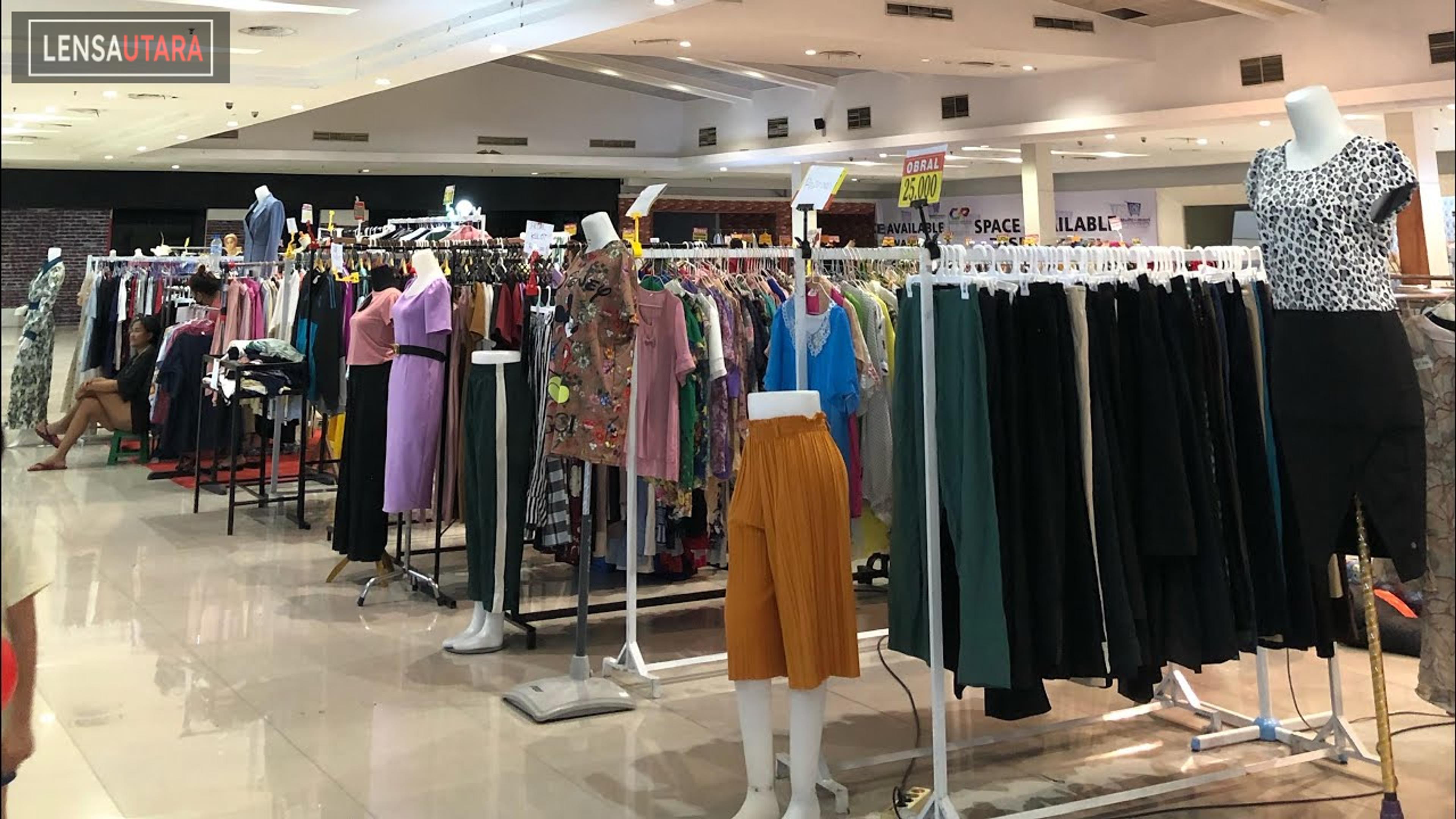 Jelang Desember, Thrifting Mulai Meningkat di Manado
