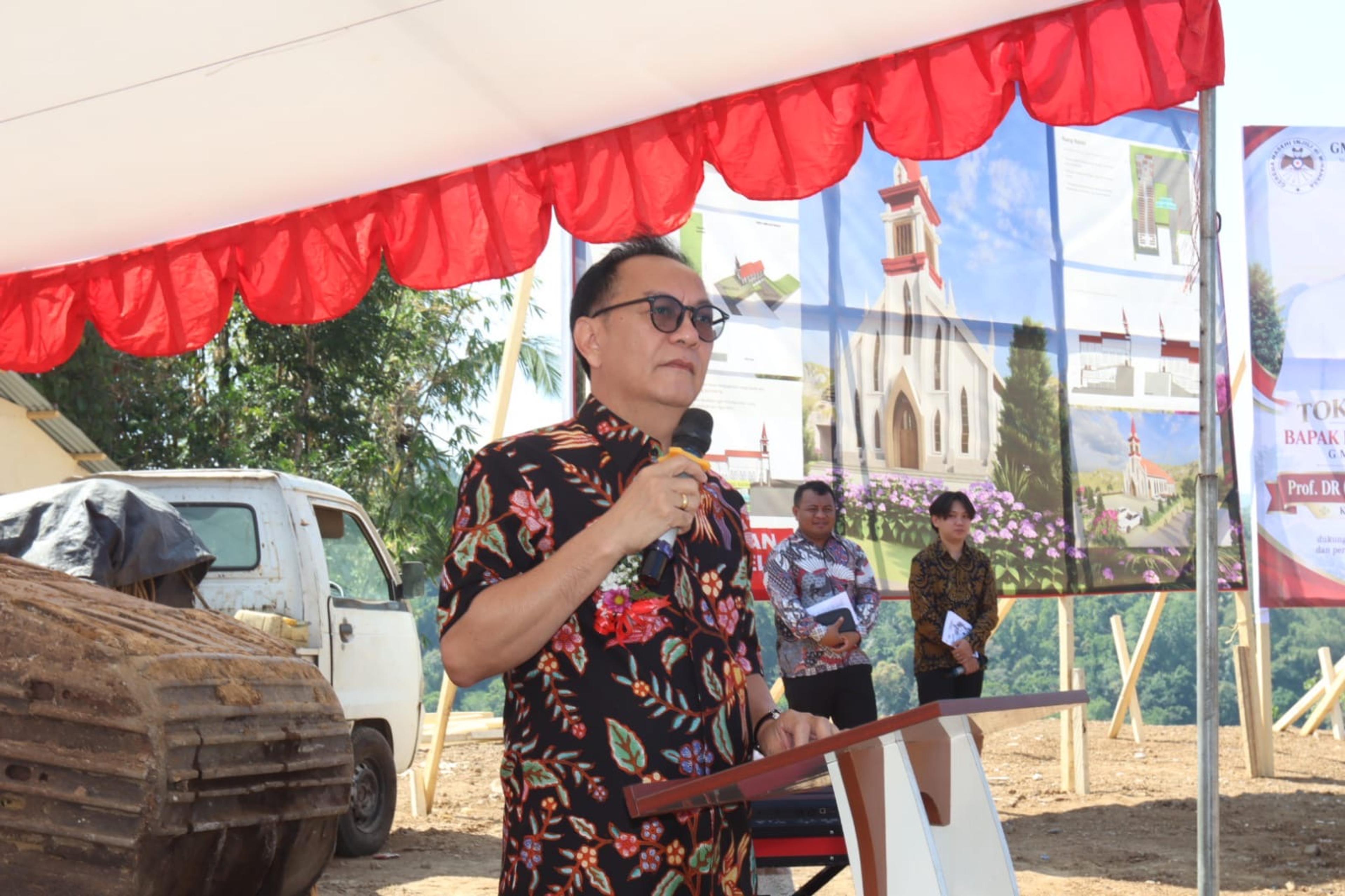 Ibadah Pengucapan Syukur Kota Tomohon yang dirangkaikan dengan Ibadah Pencanangan Tiang Pancang Pembangunan Gedung Gereja Baru GMIM Elim Pinaras. (Ist.)