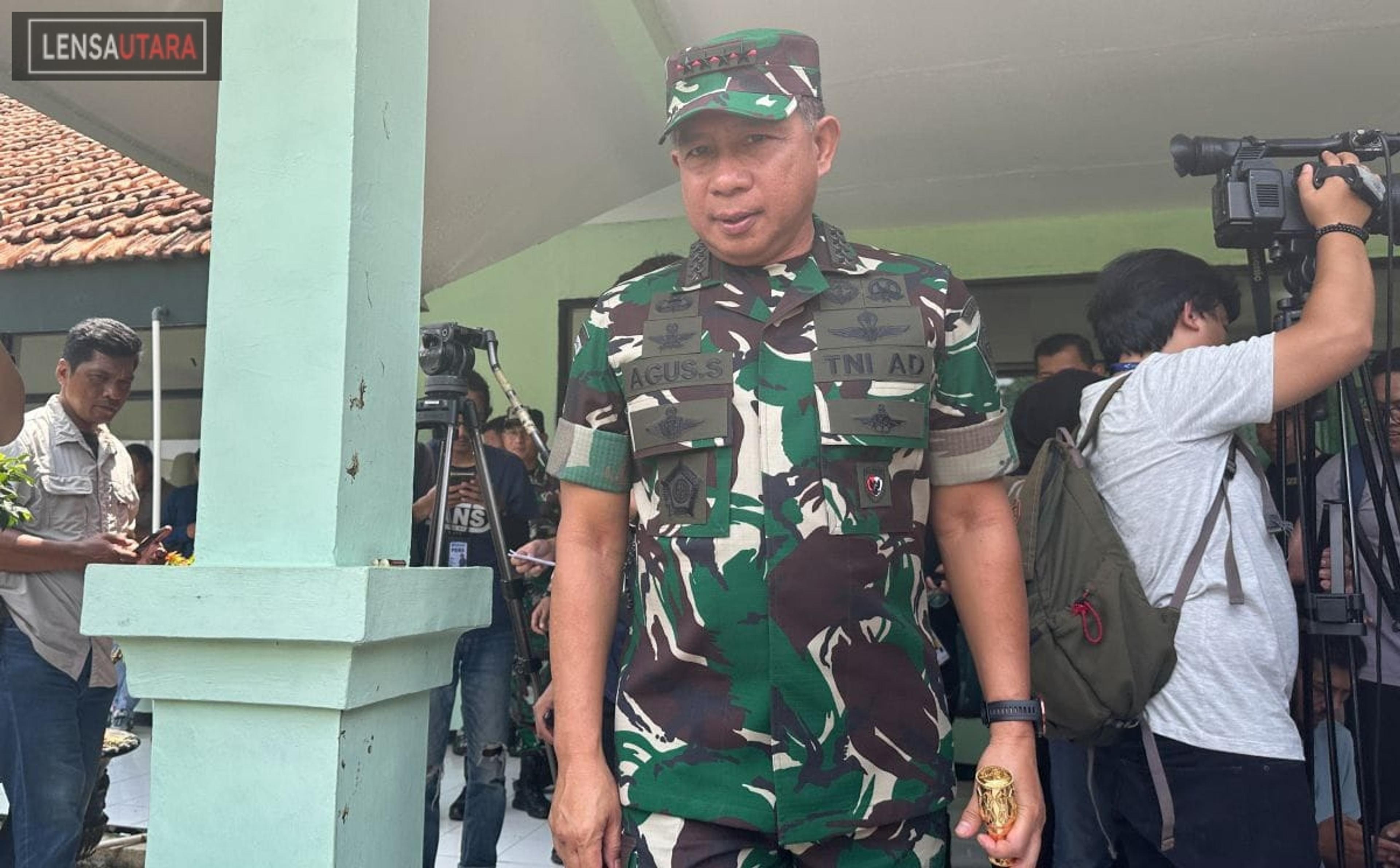 Panglima TNI Mutasi 215 Pati, Brigjen Steverly Parengkuan Jadi Staf Ahli Menhan Prabowo
