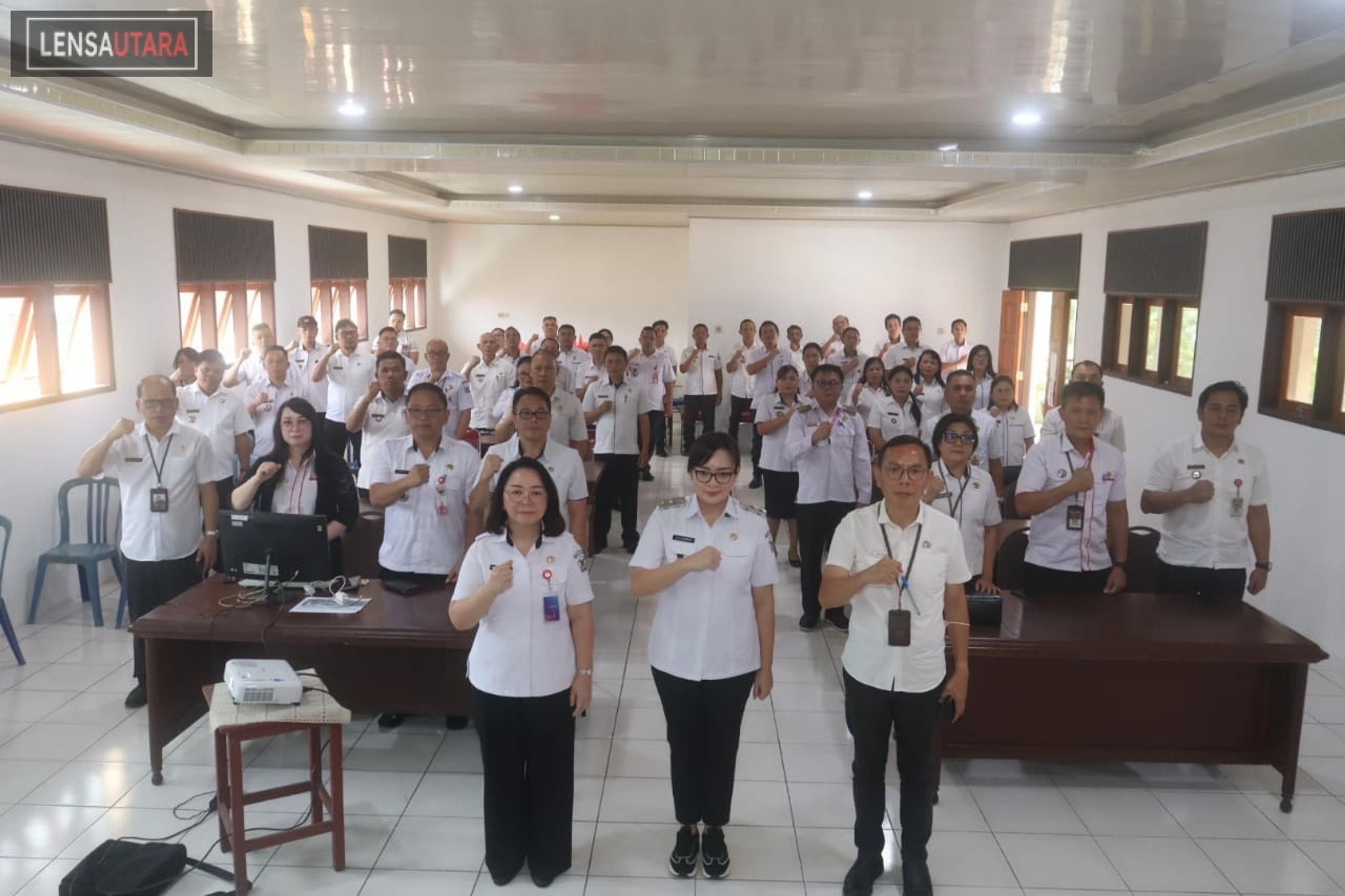 Angka Kemiskinan Kota Tomohon Turun Jadi 4,86%, Wawali Sendy Buka Koordinasi Penanggulangan Kemiskinan
