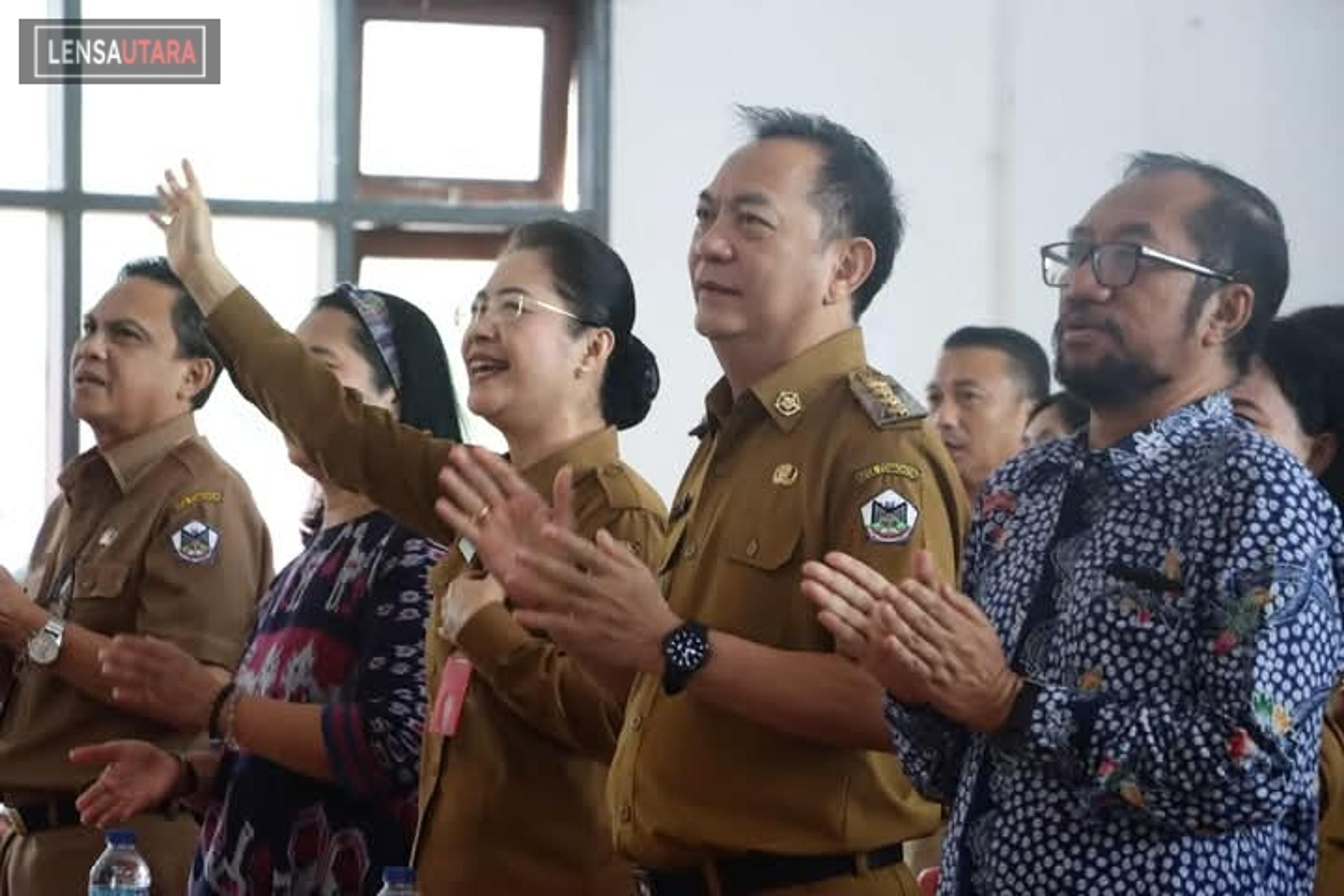 Untuk Tingkatkan Pelayanan Publik, Pemkot Tomohon Gelar Ibadah Bersama