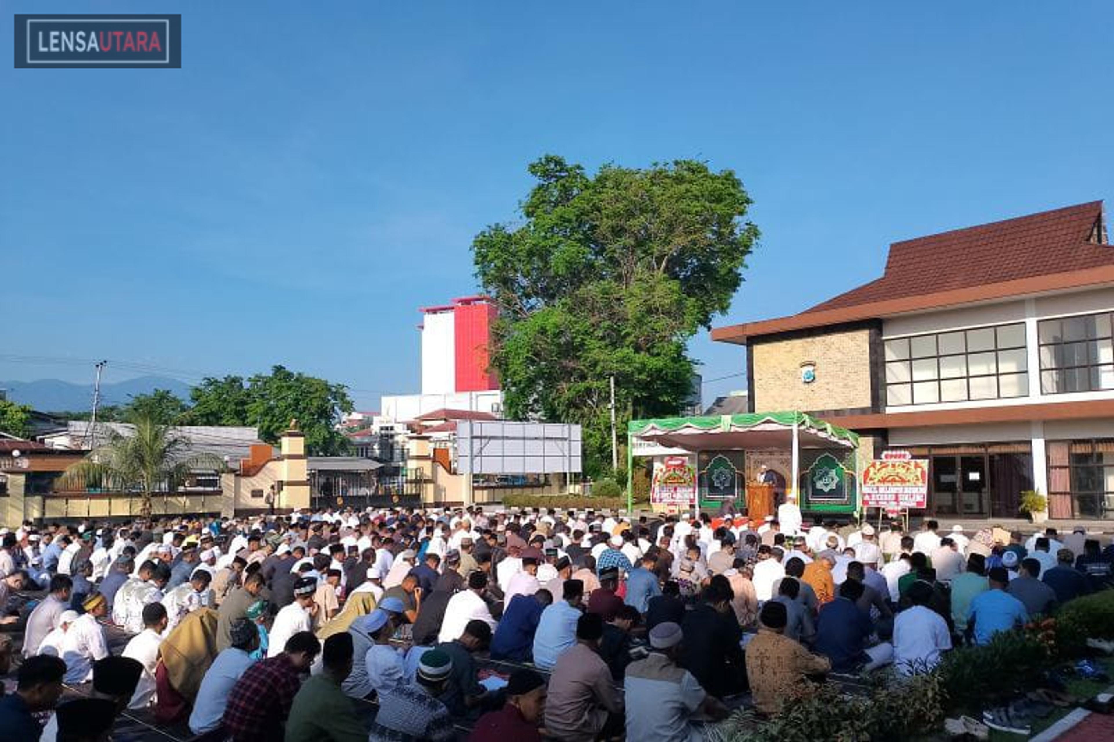 Khatib Mengajak Umat Islam Pelihara Suasana Kamtibmas di Sulut