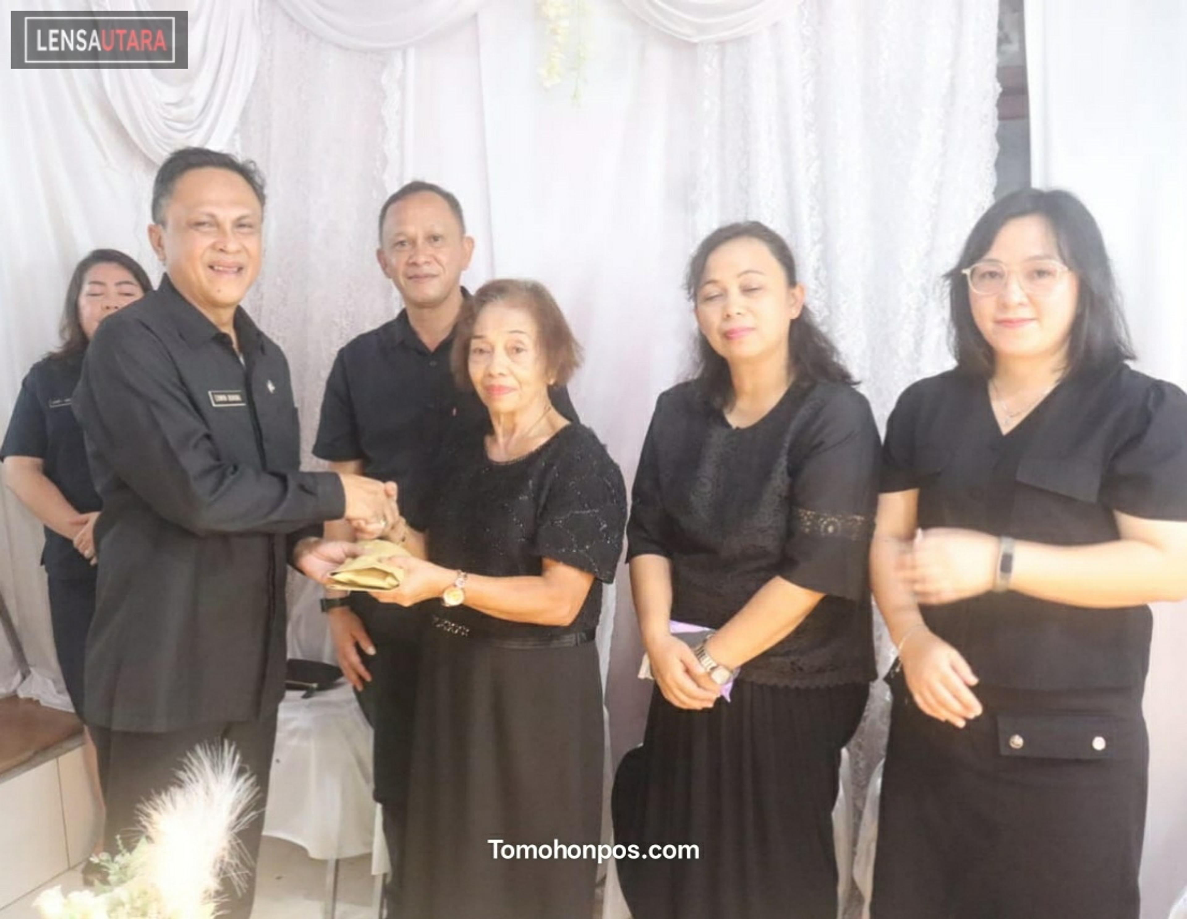 Sekdakot Tomohon Sampaikan Belasungkawa atas Meninggalnya Philep Butje Tangkawarouw