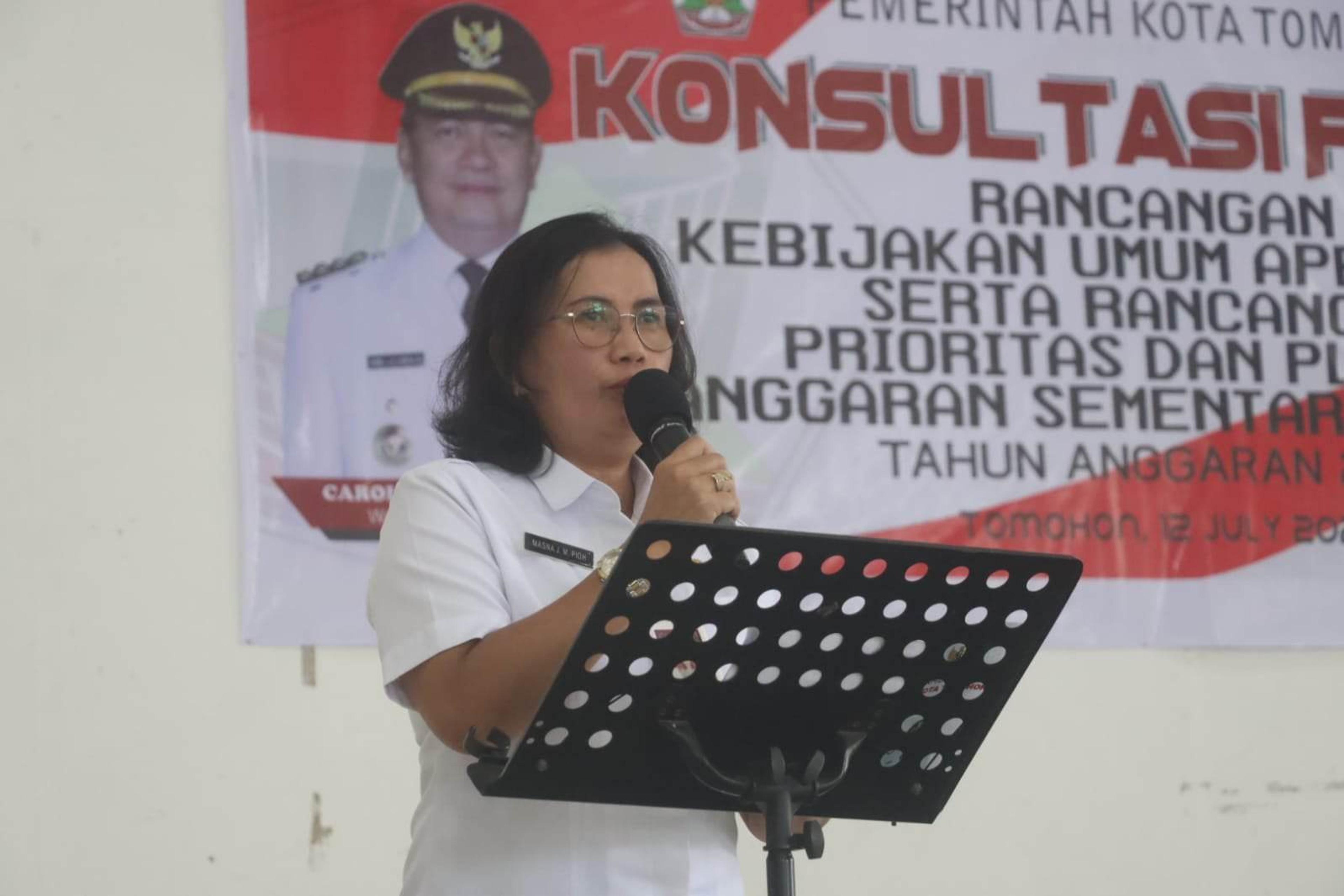 Masna Pioh Wakili Walikota Buka Kegiatan Konsultasi Publik Rancangan Kebijakan Umum APBD