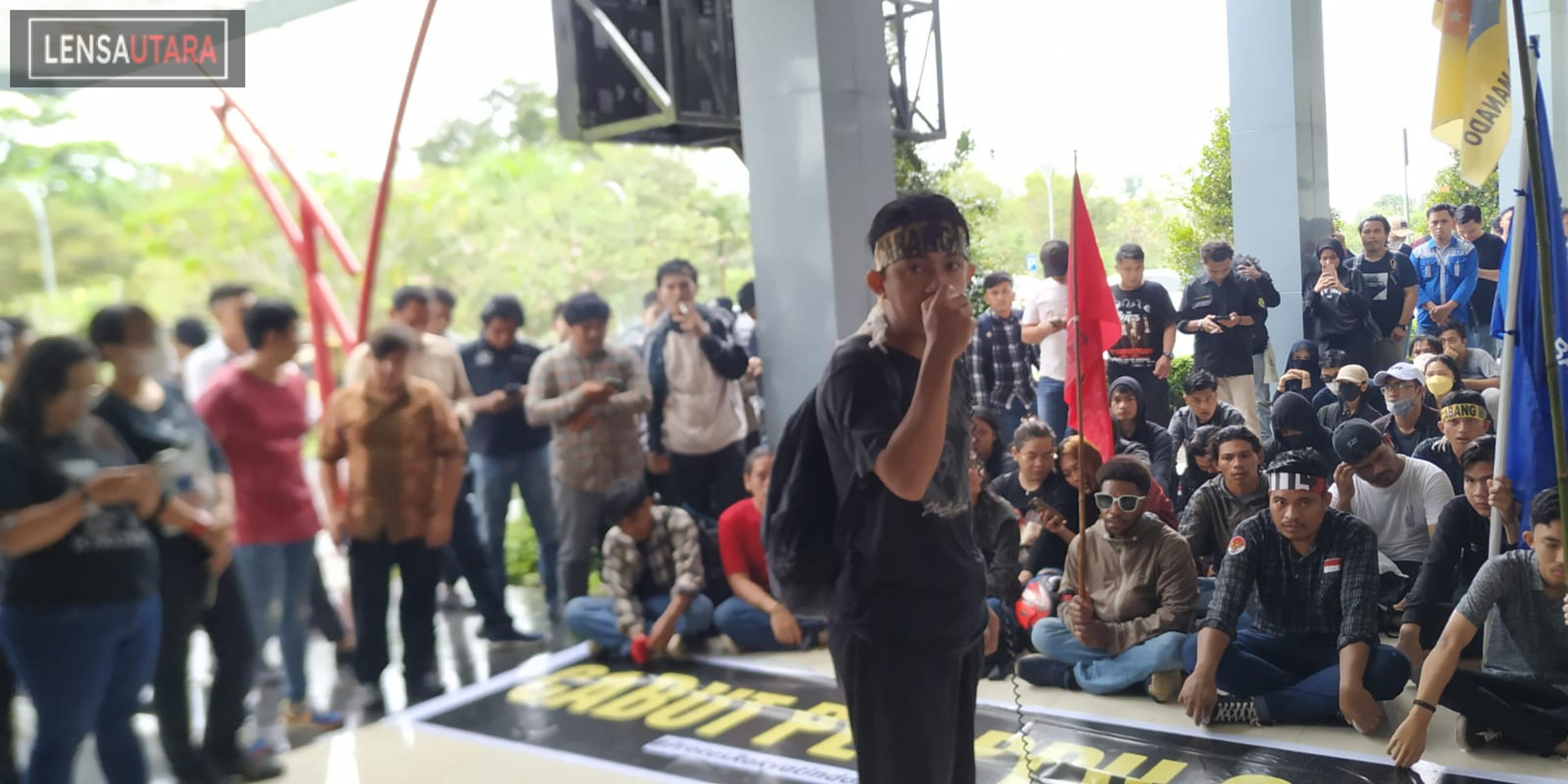 Aksi Demo Desak Pemerintah Cabut Perpu UU Cipta Kerja, Orator Dinilai Tak Beretika