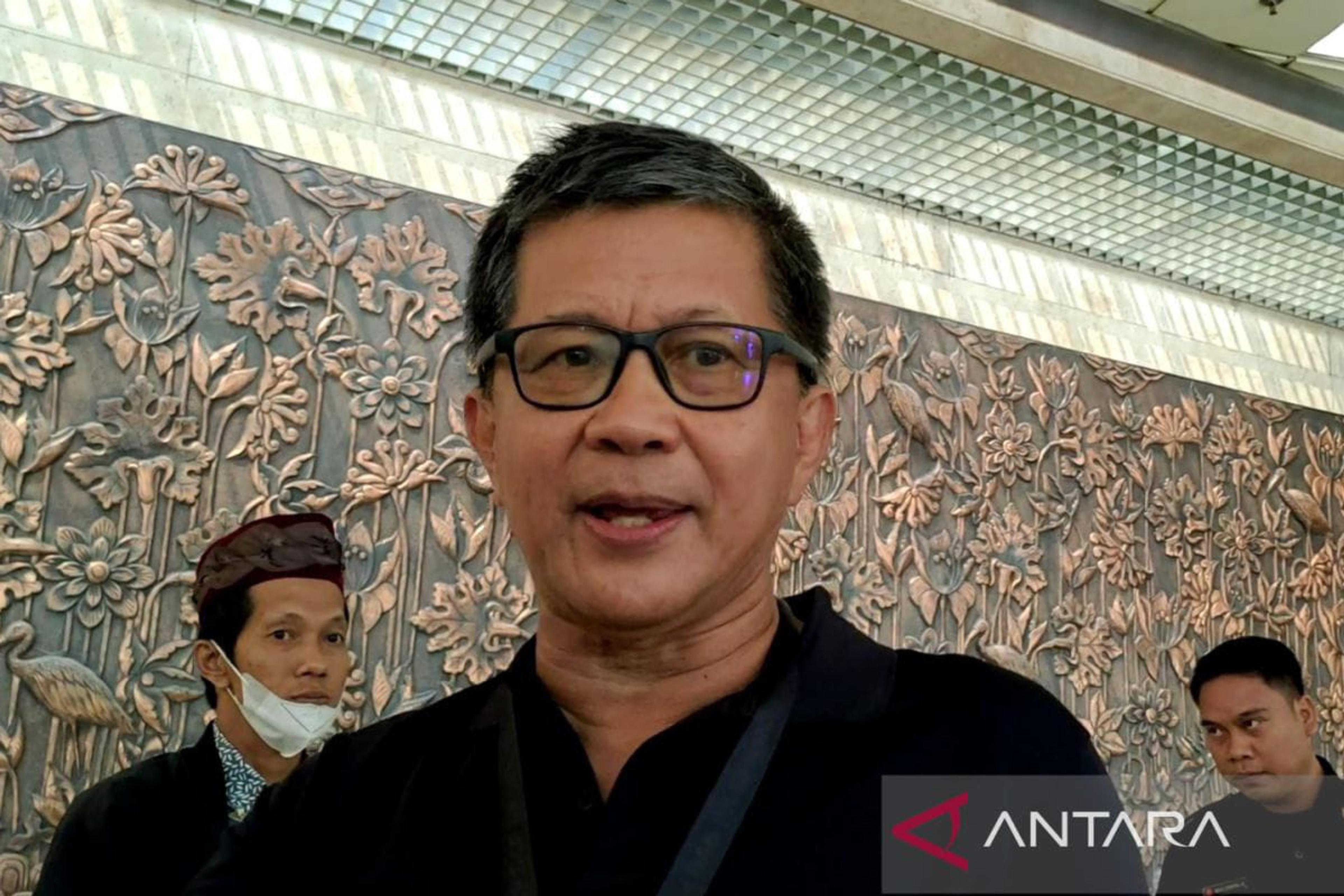 Penyidik Bareskrim Polri Panggil Rocky Gerung Klarifikasi Dugaan Hoaks