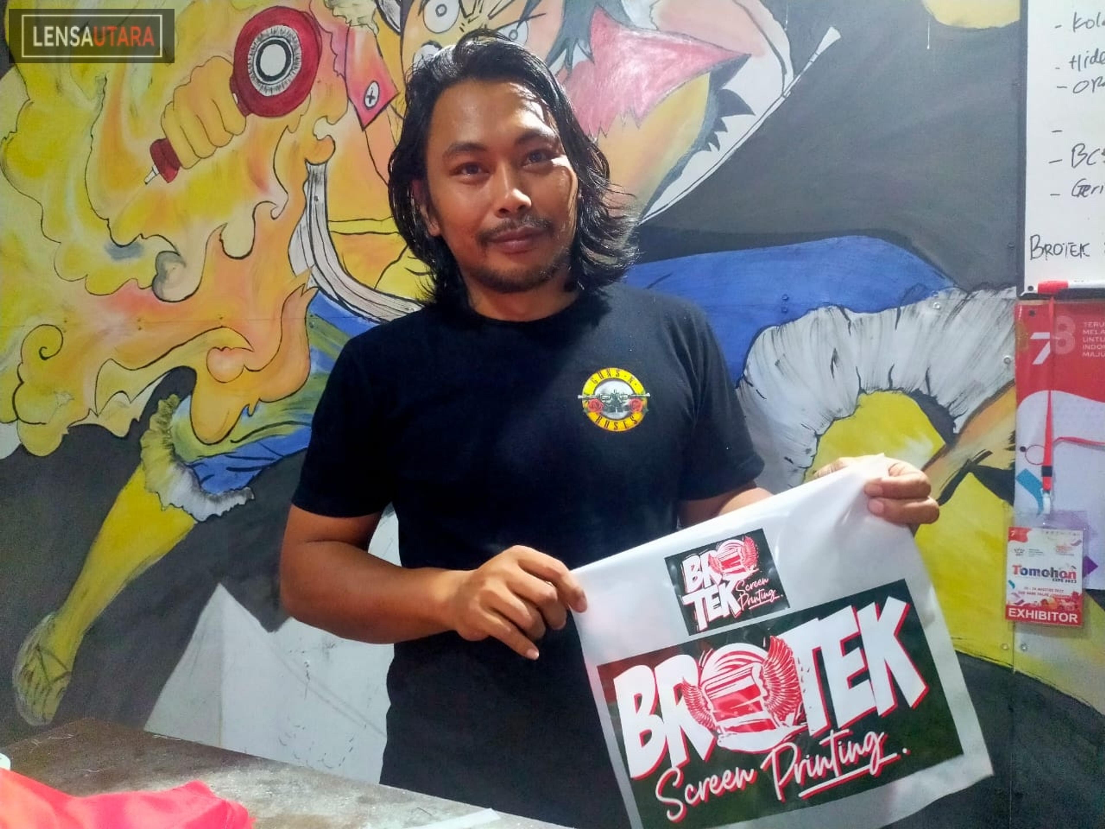 Pemilu 2024 Jadi Berkah Buat Jasa Sablon di Tomohon