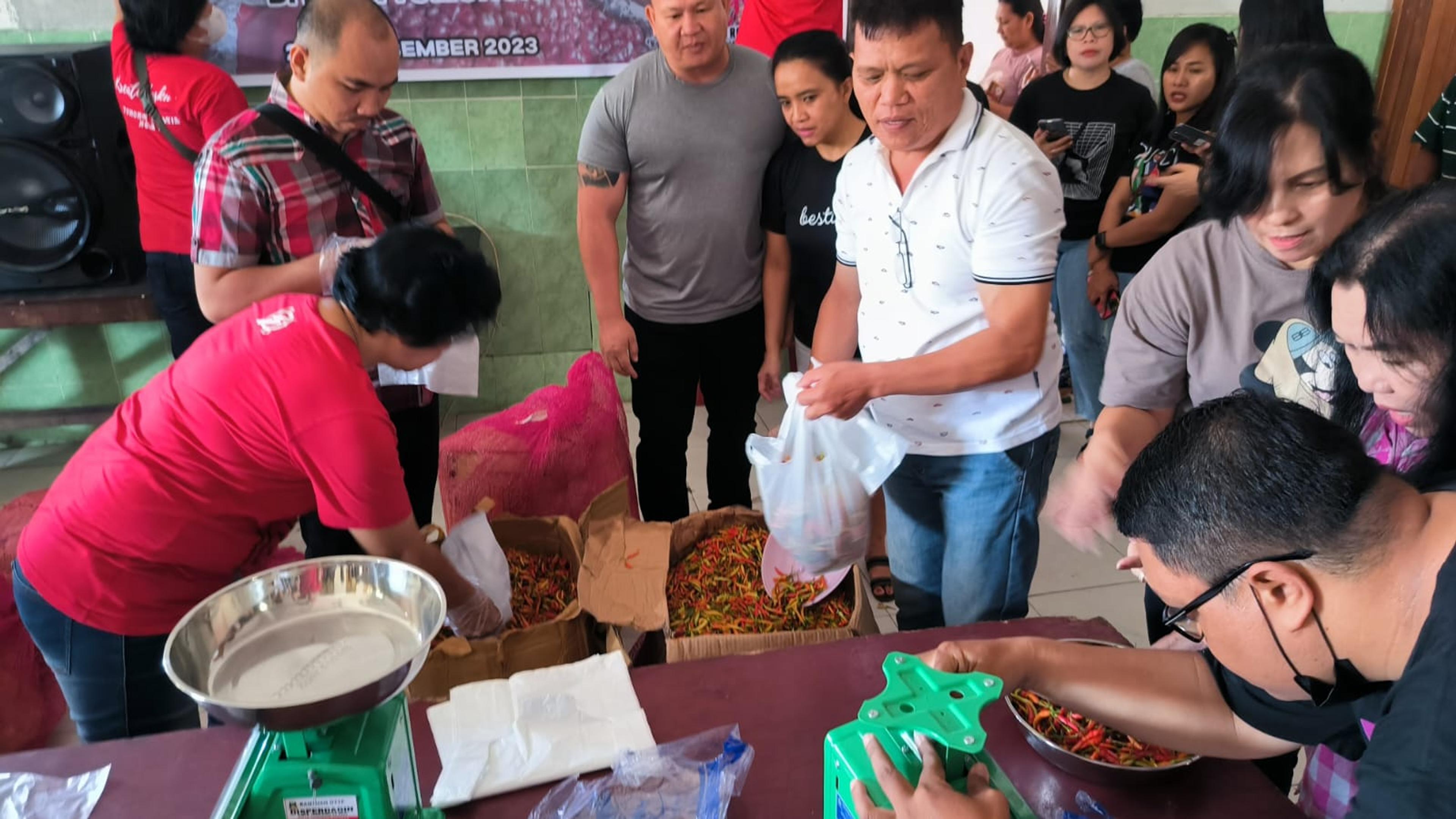 Gerakan Pangan Murah Cabai Rawit Digelar Pemkot Tomohon