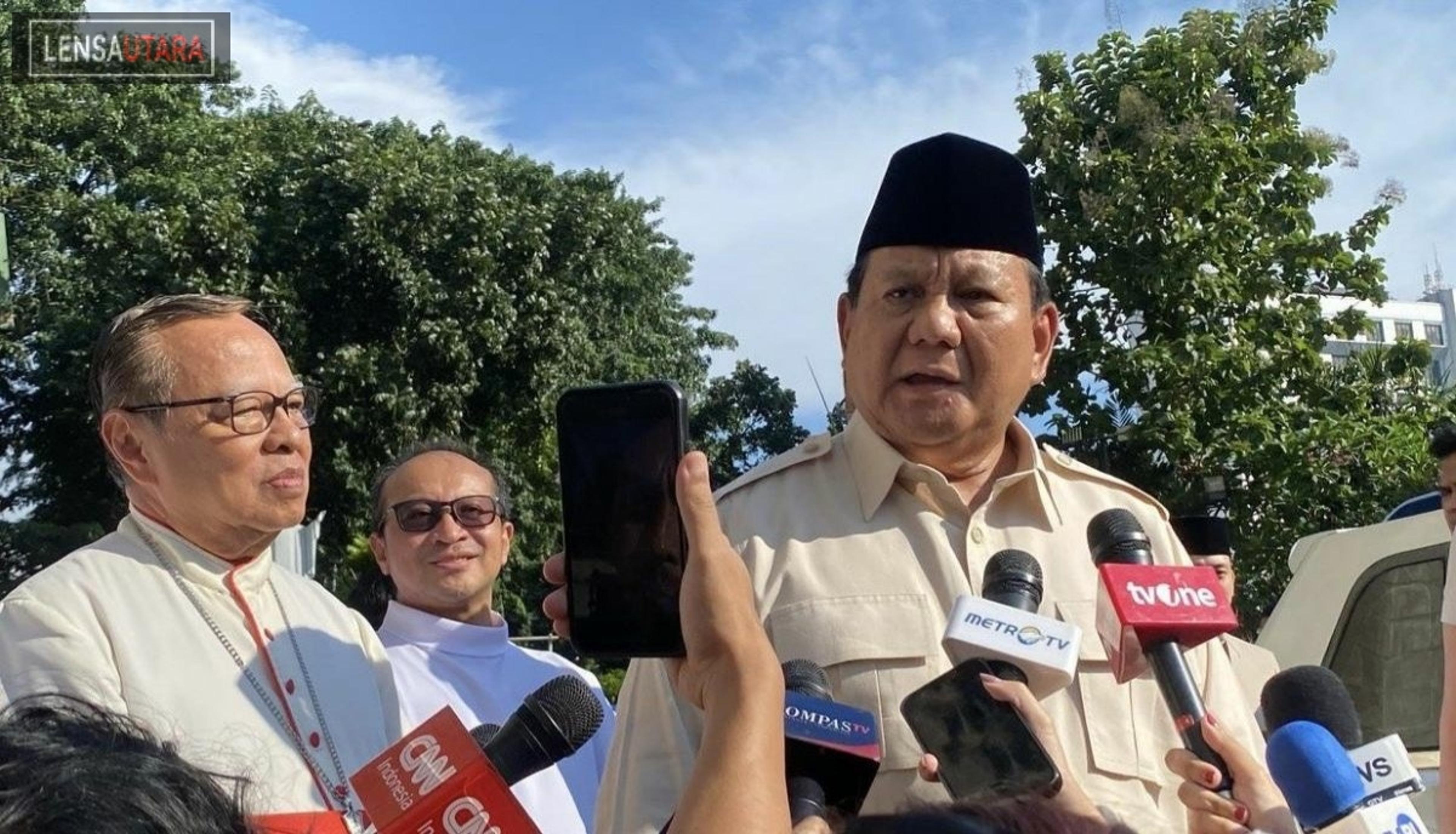 Mantan Uskup Kupang Mgr. Petrus Turang Wafat, Presiden Prabowo Datang Melayat