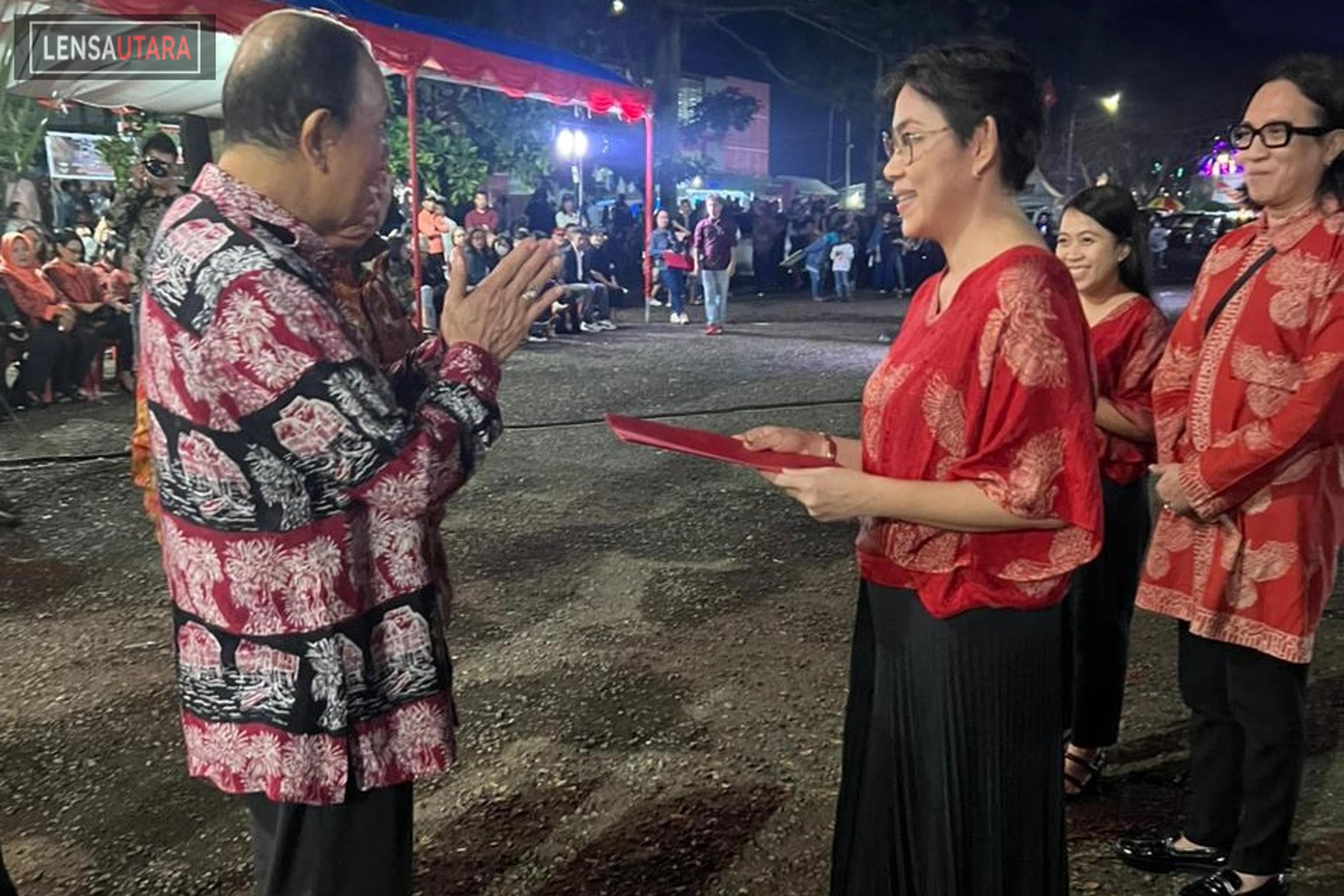 Pelantikan Badan Promosi Pariwisata Daerah Minahasa pada penutupan Festival Danau Tondano