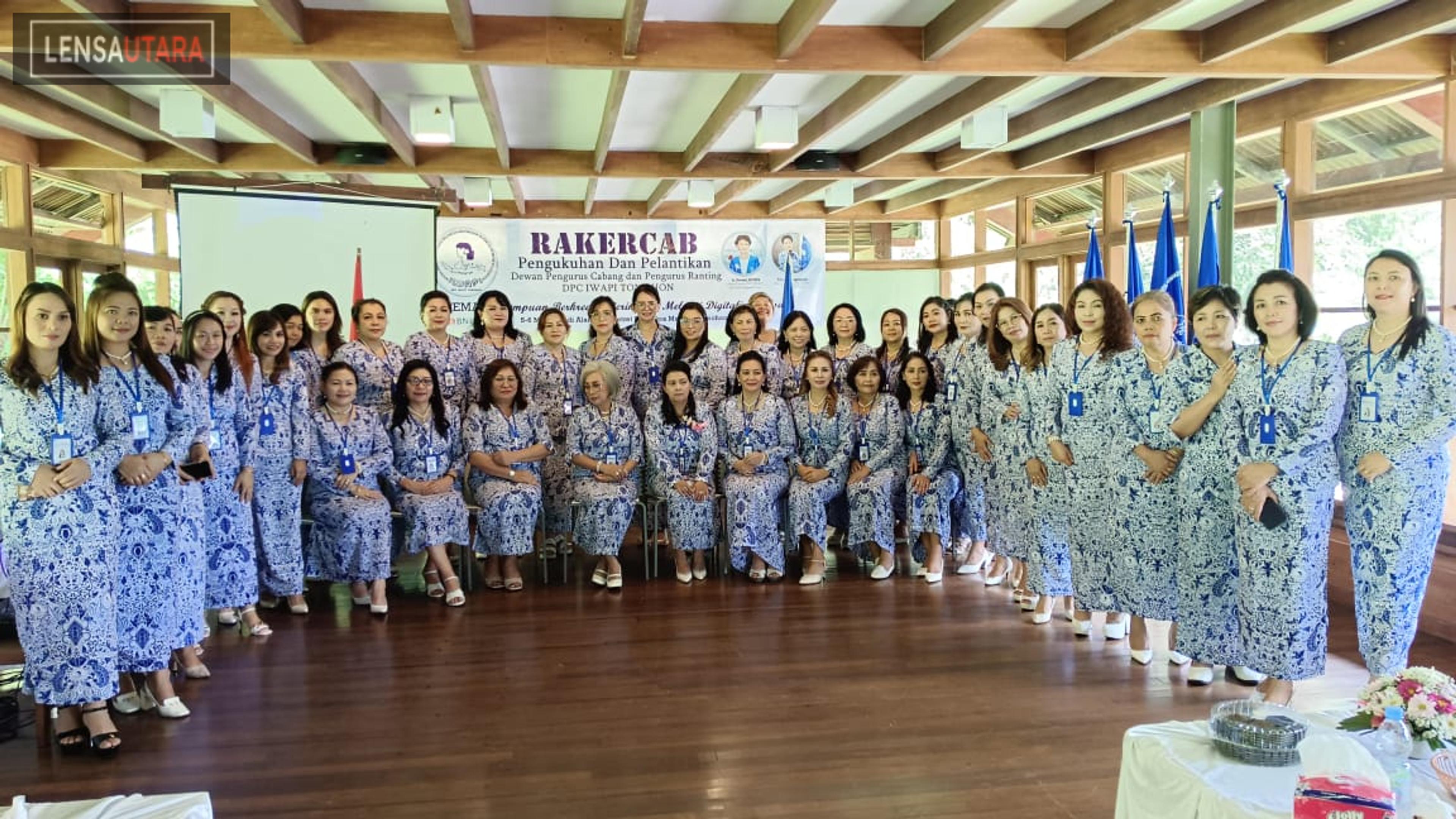DPC IWAPI Tomohon Gelar Rakercab dan Pelantikan DPC Serta Pengurus Ranting