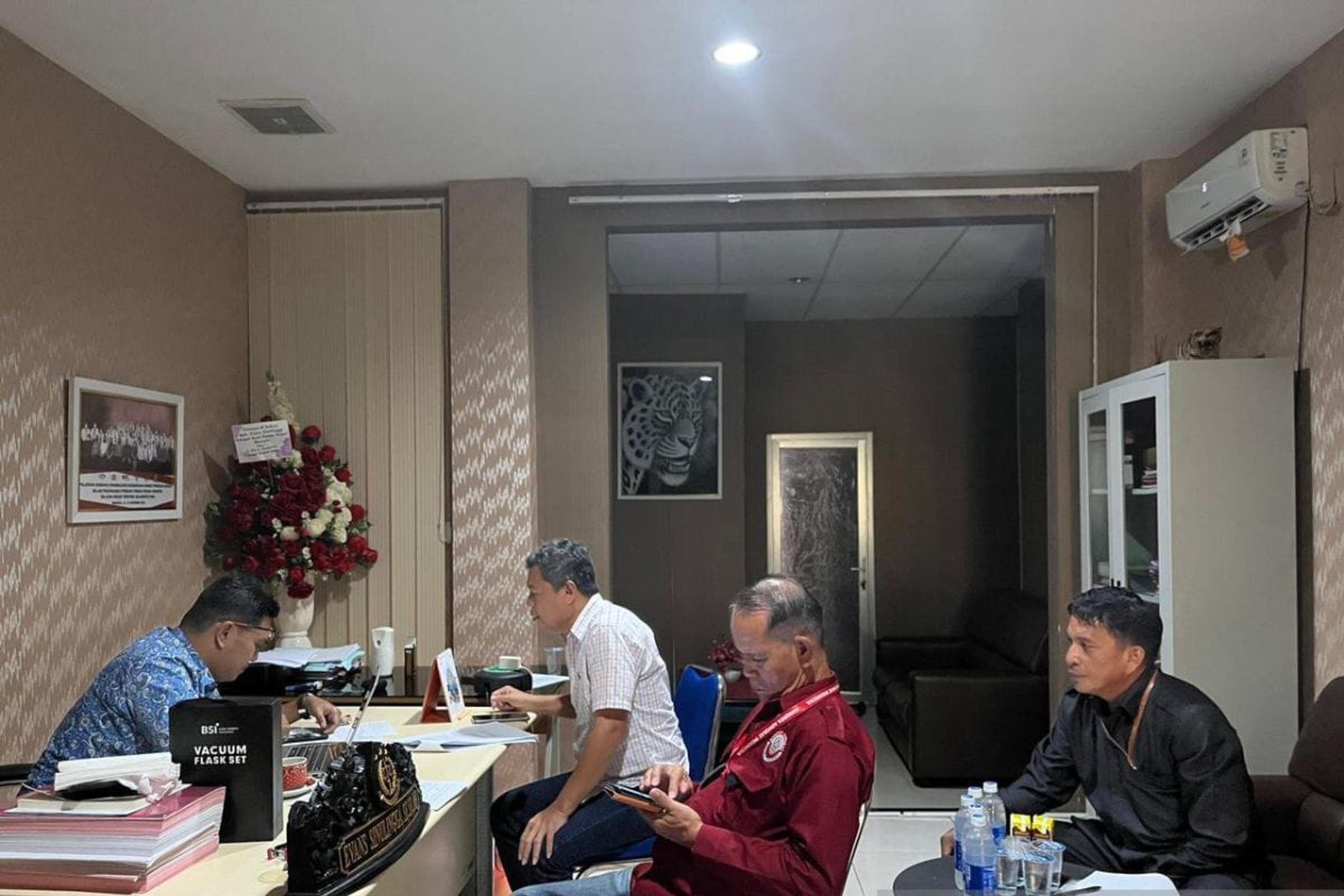 Kejari Manado Periksa Mantan Kepala BKAD, Tersangka Dugaan Korupsi Bansos Ikan