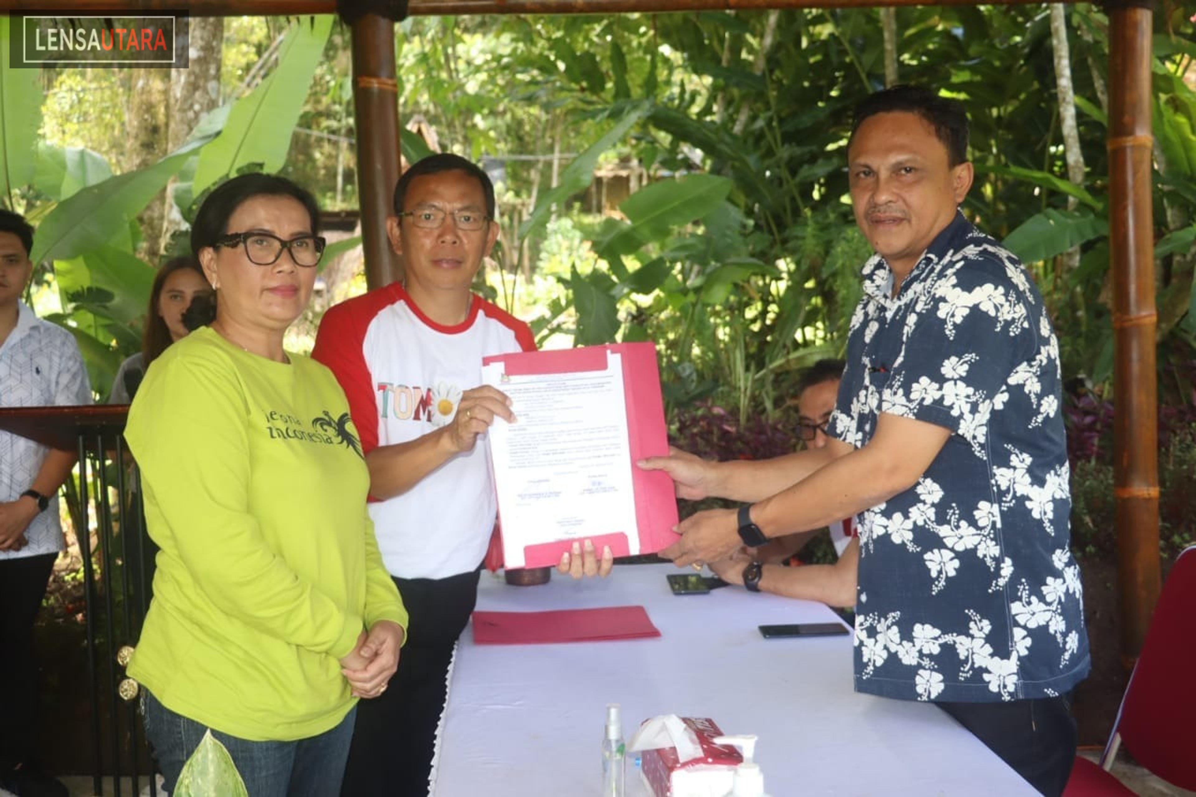 Edwin Roring Pimpin Serah Terima Tiga Jabatan Sekdakot Tomohon