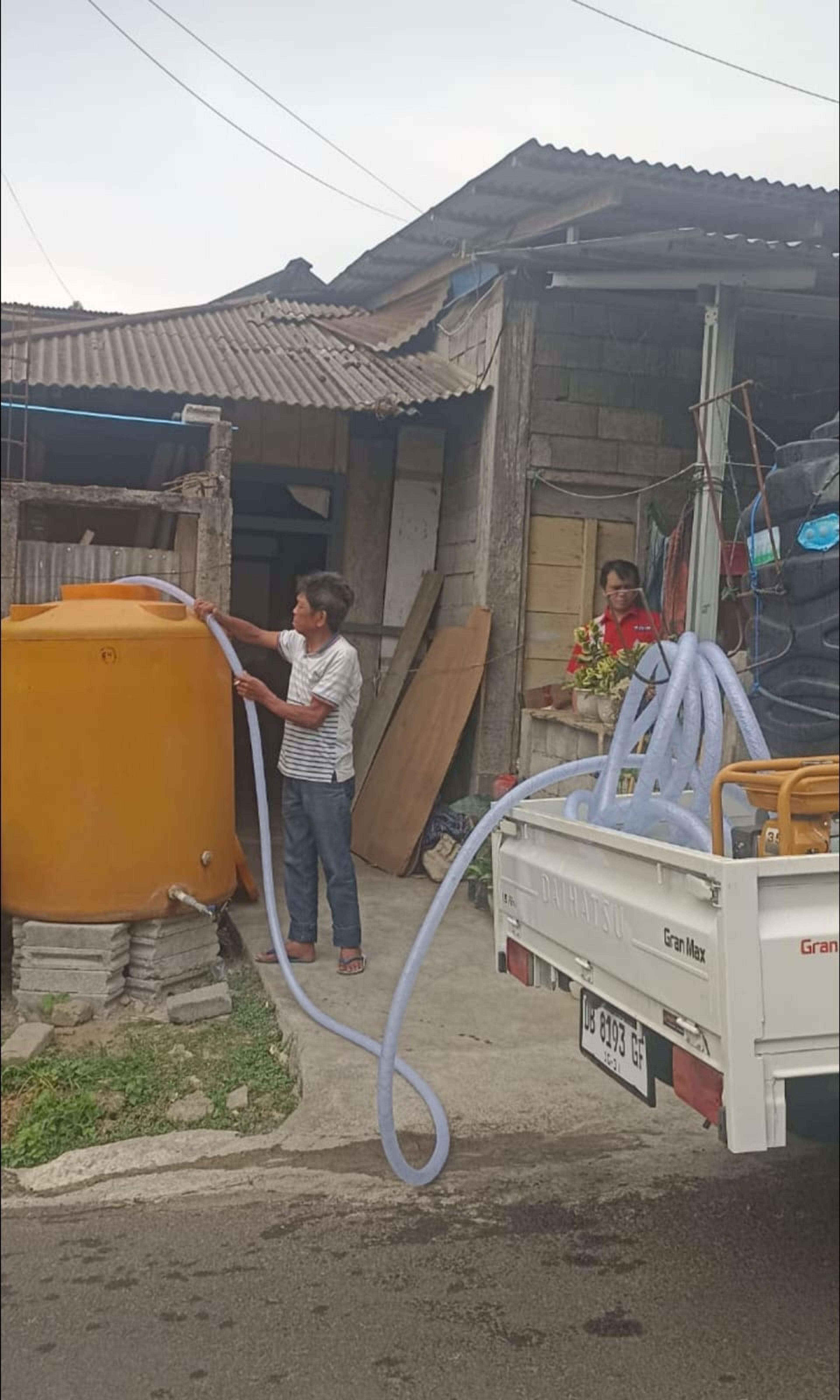 Wali Kota Tomohon Caroll Senduk mencanangkan Gerakan Mapalus Kebutuhan Air Bersih (GeMa KASih) kepada seluruh warga Kota Tomohon yang membutuhkan. (Ist)