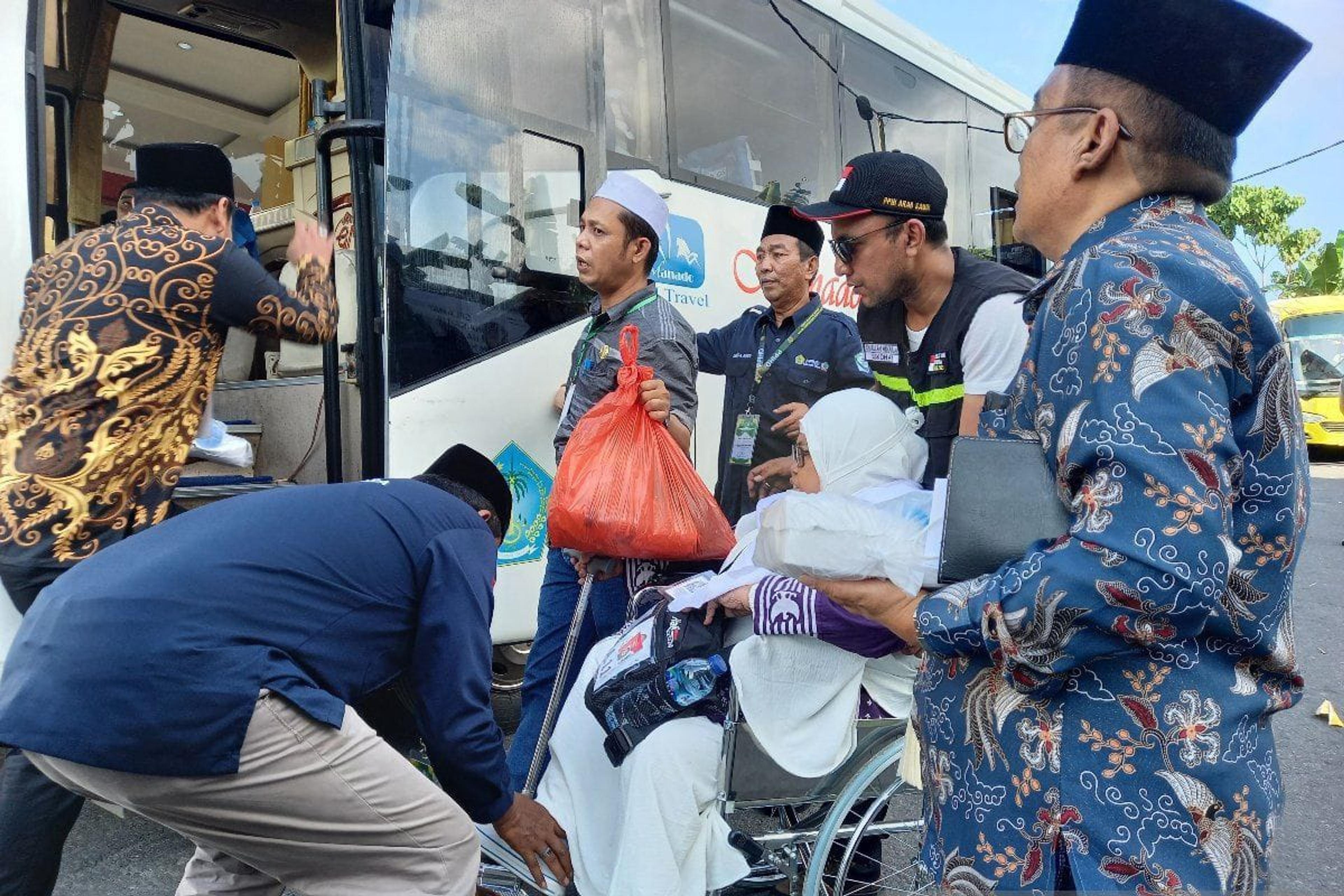 361 Jemaah Haji Sulut Berangkat Melalui Embarkasi Balikpapan