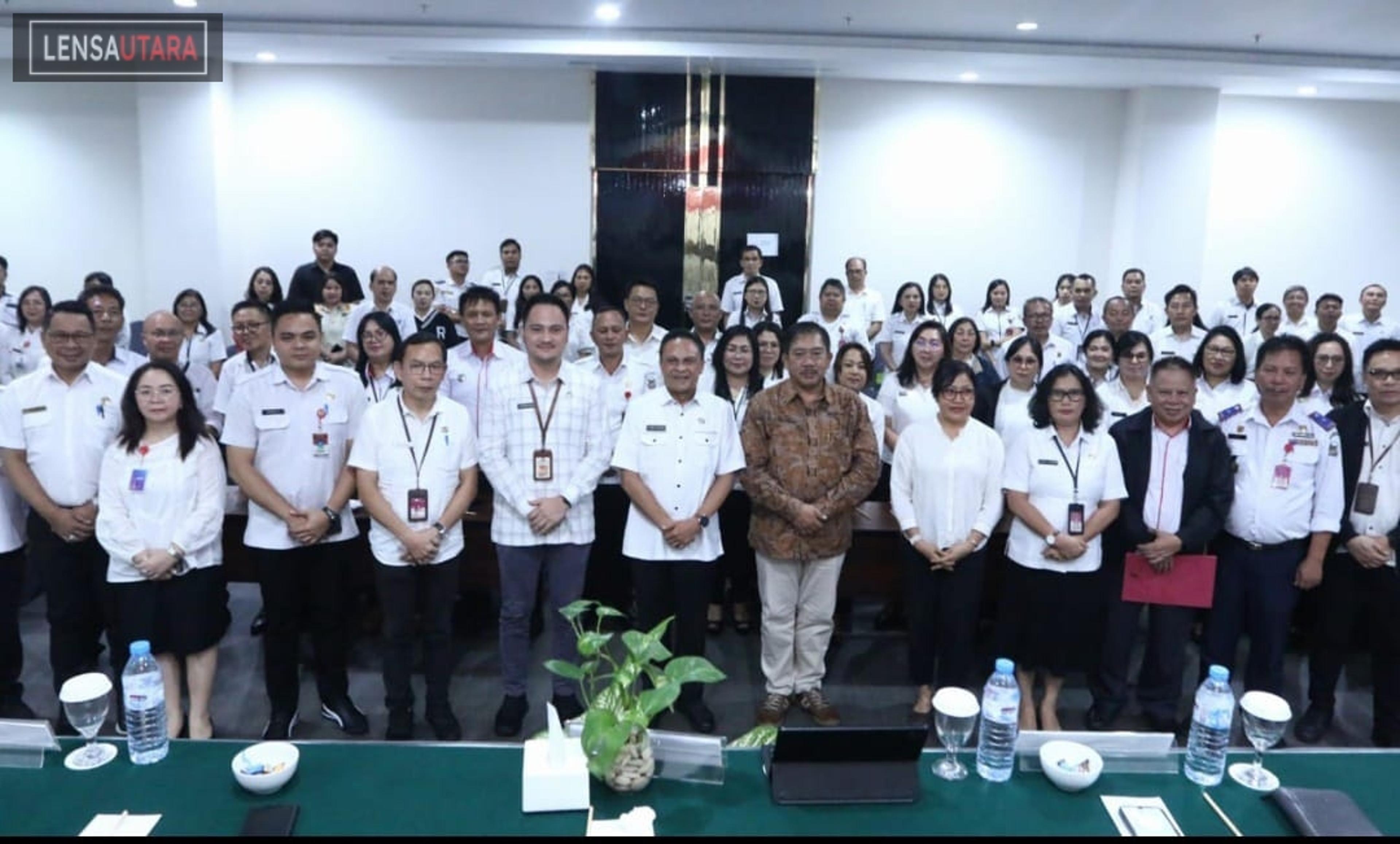 Mewakili Wali Kota, Sekda Tomohon Membuka Rakor dan Asistensi Penyusunan LPPD 2024