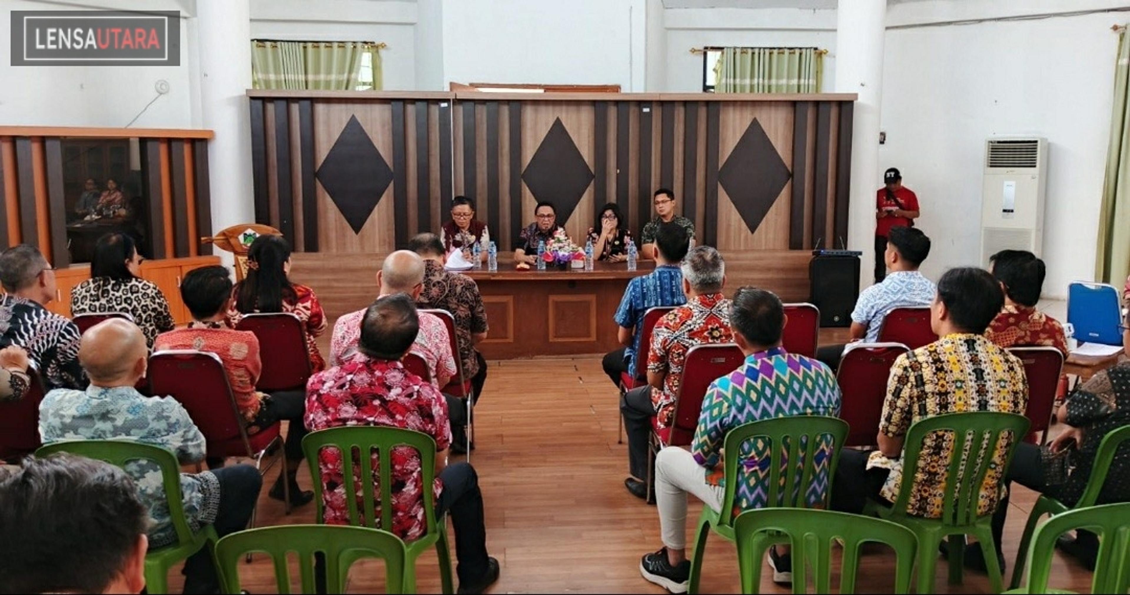 Dinsos Tomohon Gelar Rakor Program dan Sosialisasi DTSEN, Walikota: Bansos Harus Tepat Sasaran