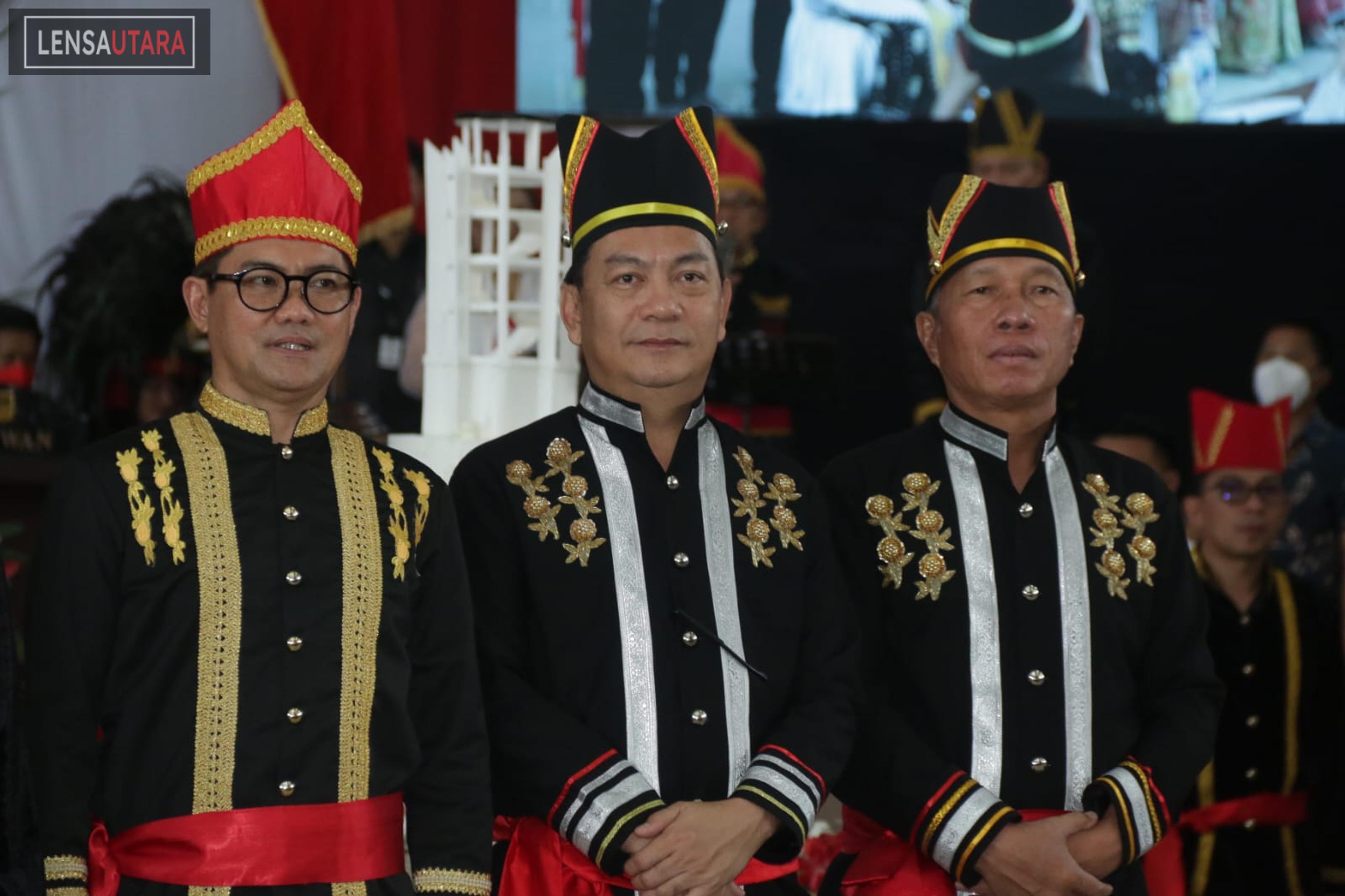 Walikota Tomohon Ikut Meriahkan Hari Jadi Minahasa ke-594