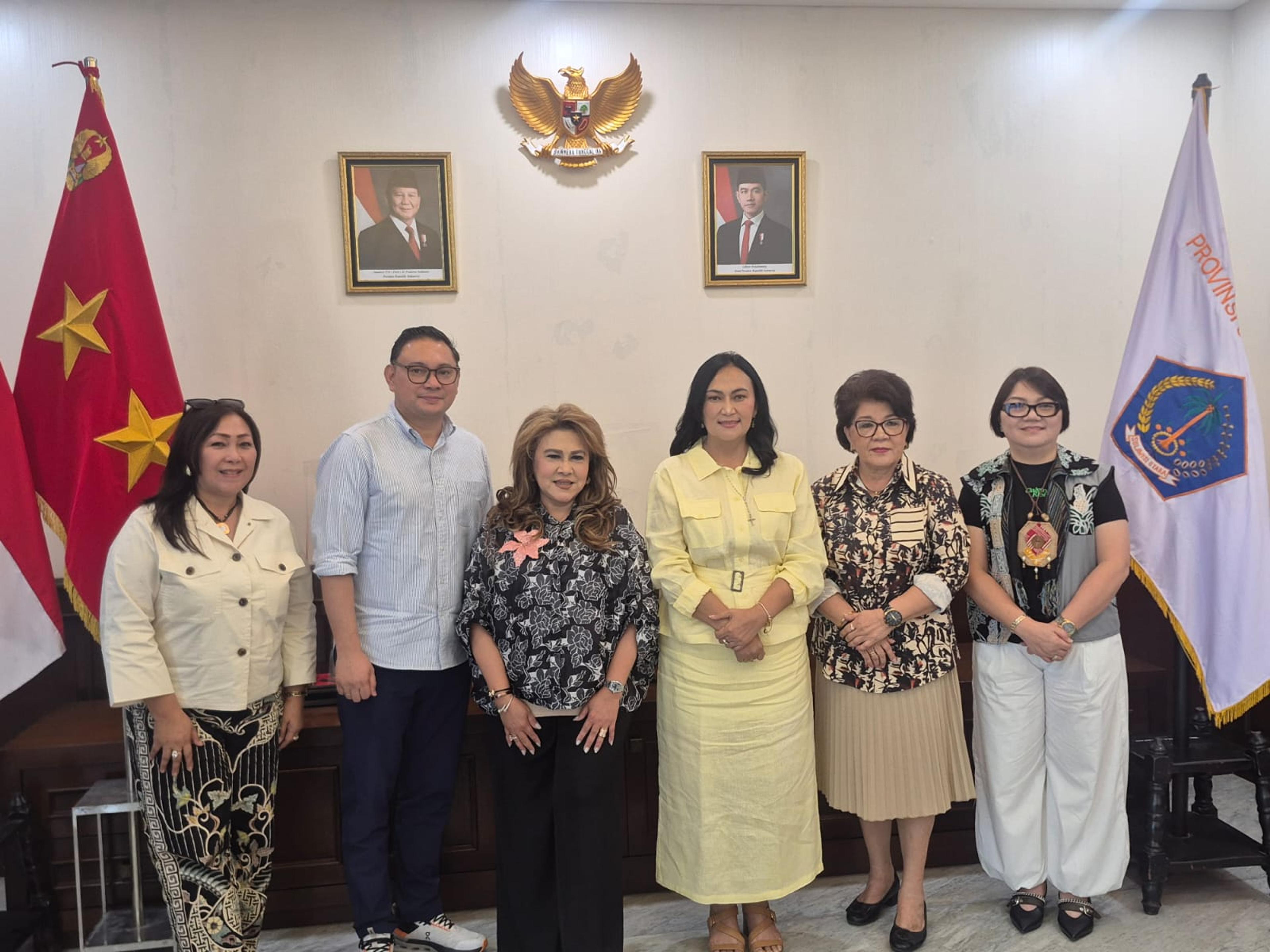 Dukung TIFF 2026, Ketua Dekranasda Sulut Ibu Anik Selvanus Siapkan Desain Batik Bertema Budaya Lokal