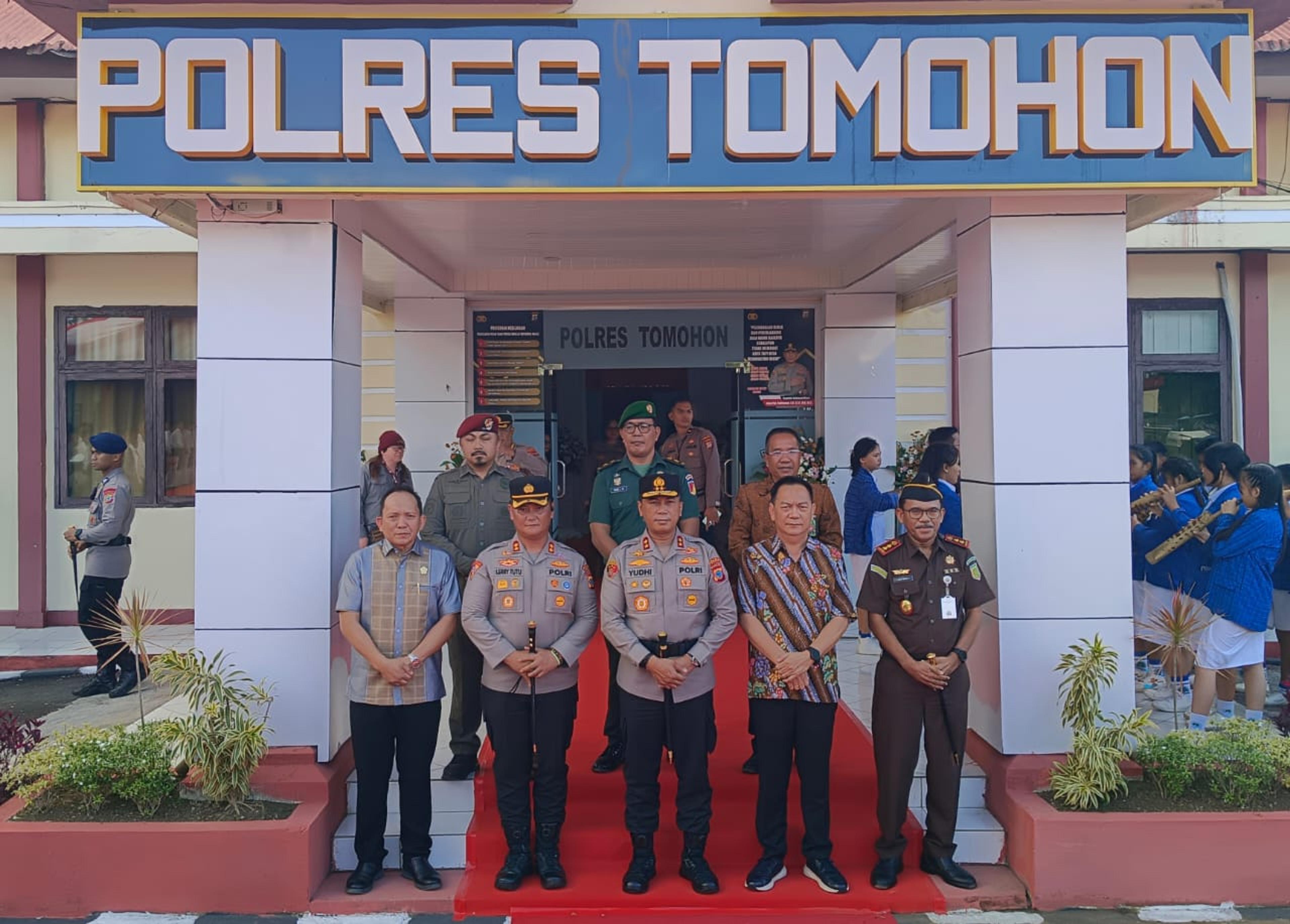 Ini Pesan Kapolda Sulut Saat Berkunjung ke Polres Tomohon