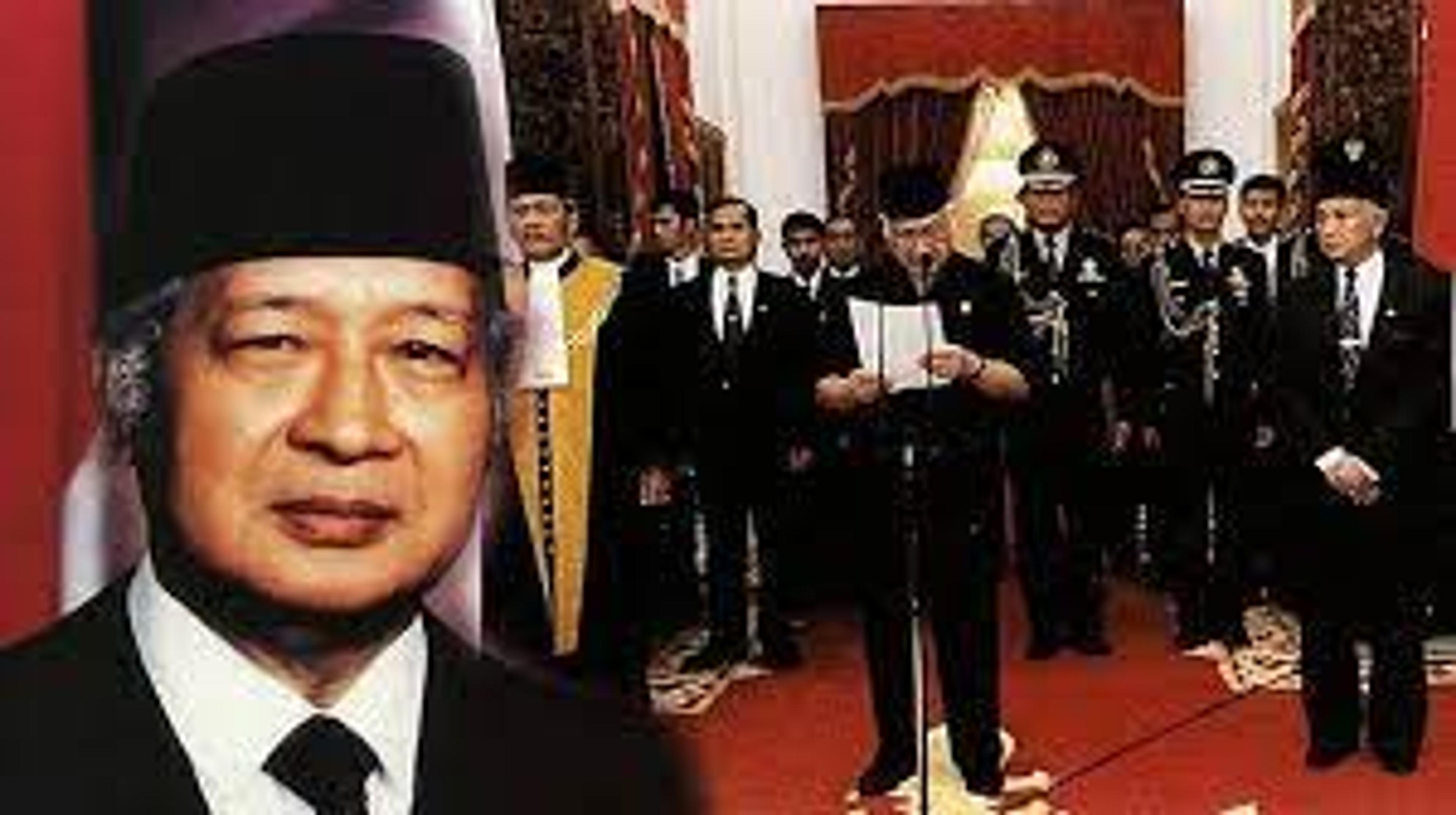 Hari Ini, 24 Tahun Silam, Soeharto Lengser