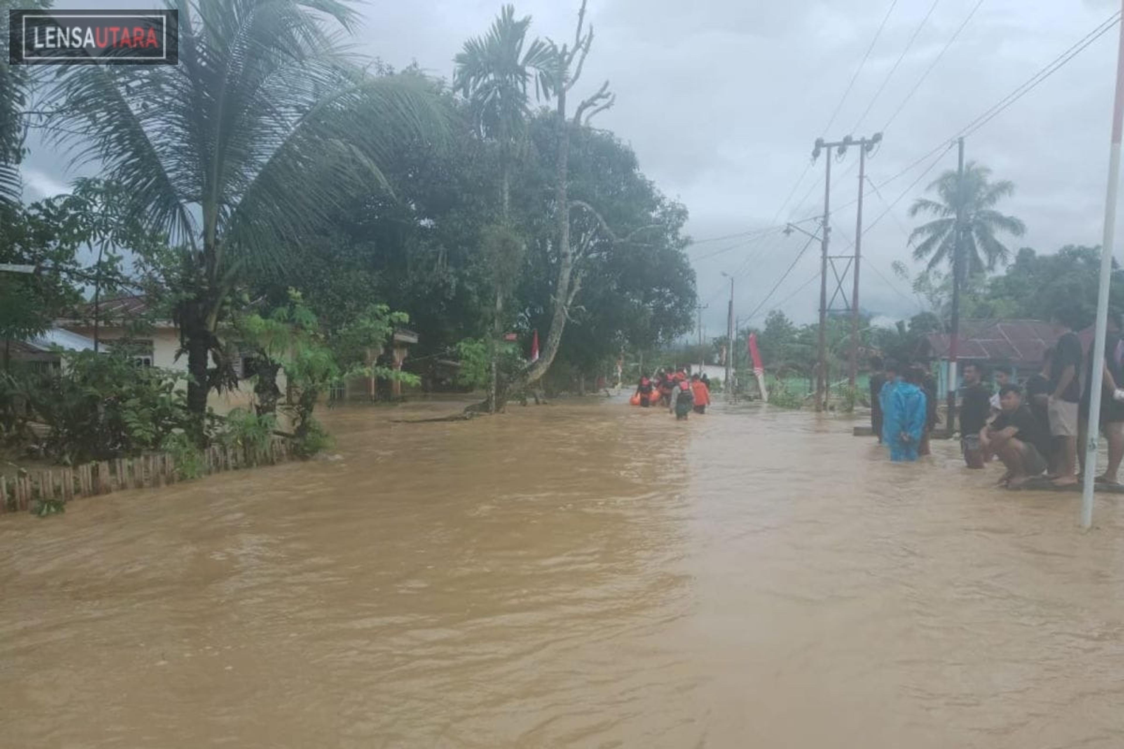 Banjir Rendam Permukiman Warga Tiga Kecamatan di Bolaang Mongondow
