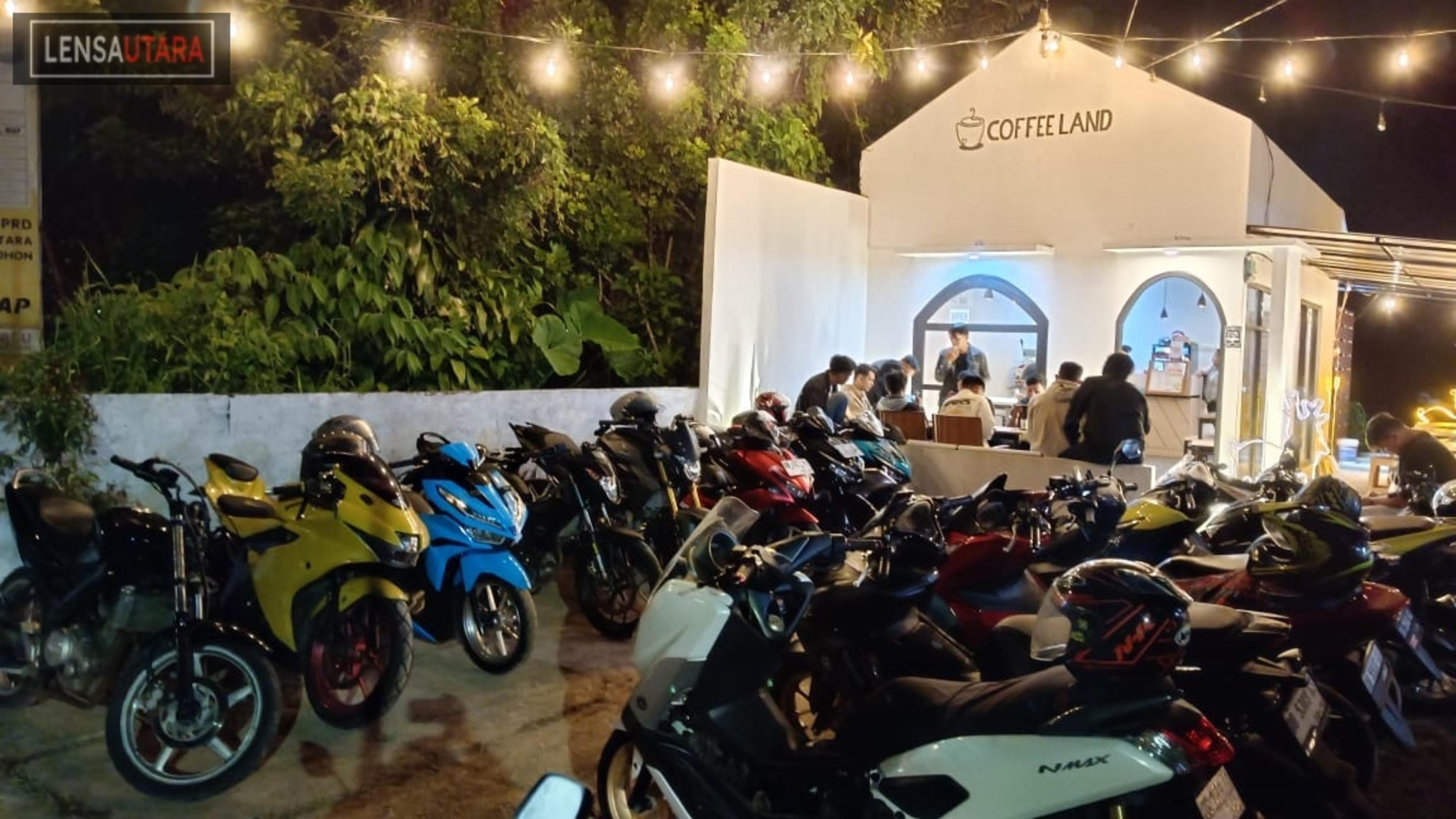Coffe Land Woloan Hadir Untuk Menjadi Rumah Penikmat Kopi