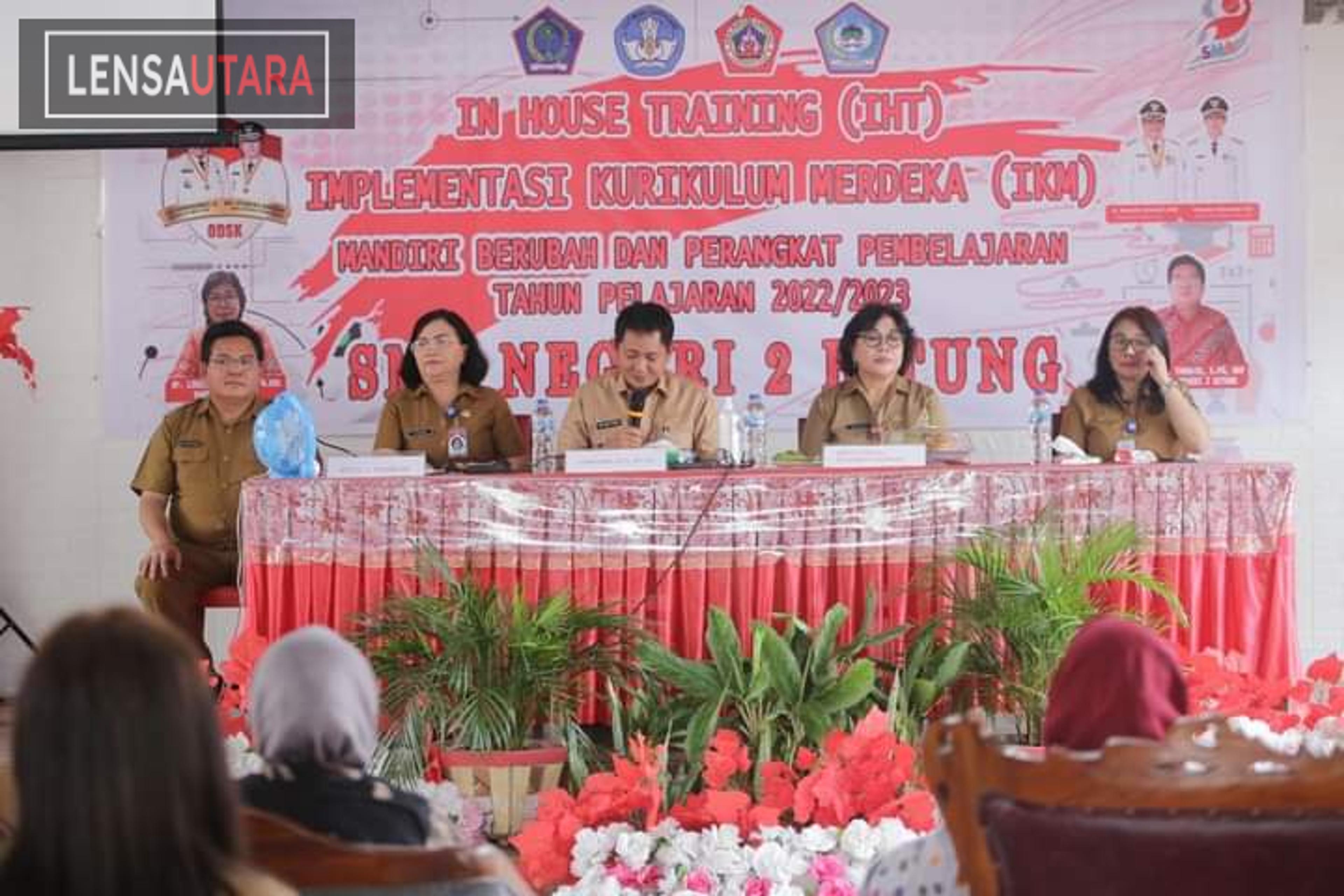 IHT Implementasi Kurikulum Merdeka Digelar di SMAN 2 Bitung
