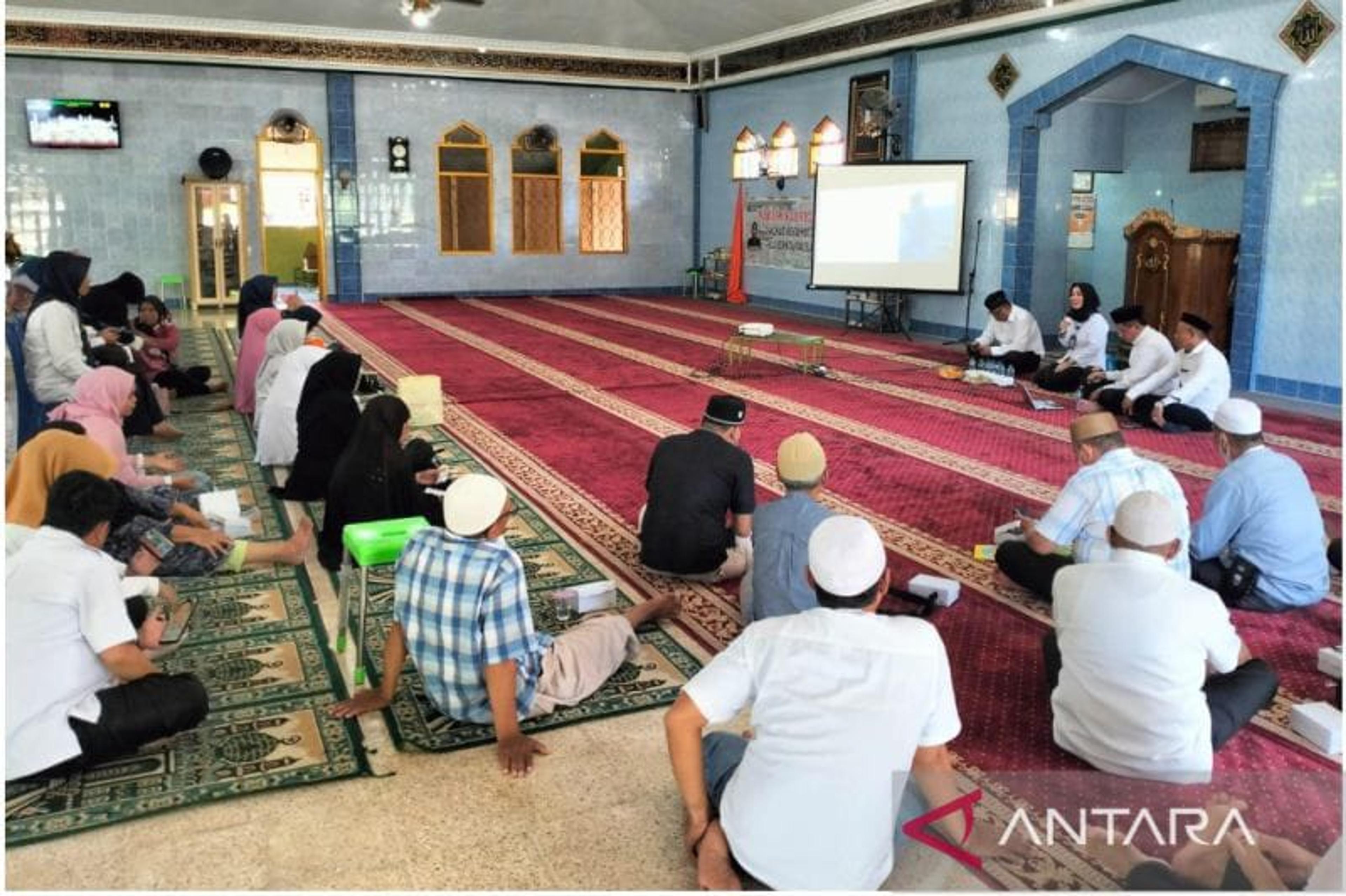 Calon Haji Dari Manado Diminta Jaga Citra Baik Bangsa di Tanah Suci