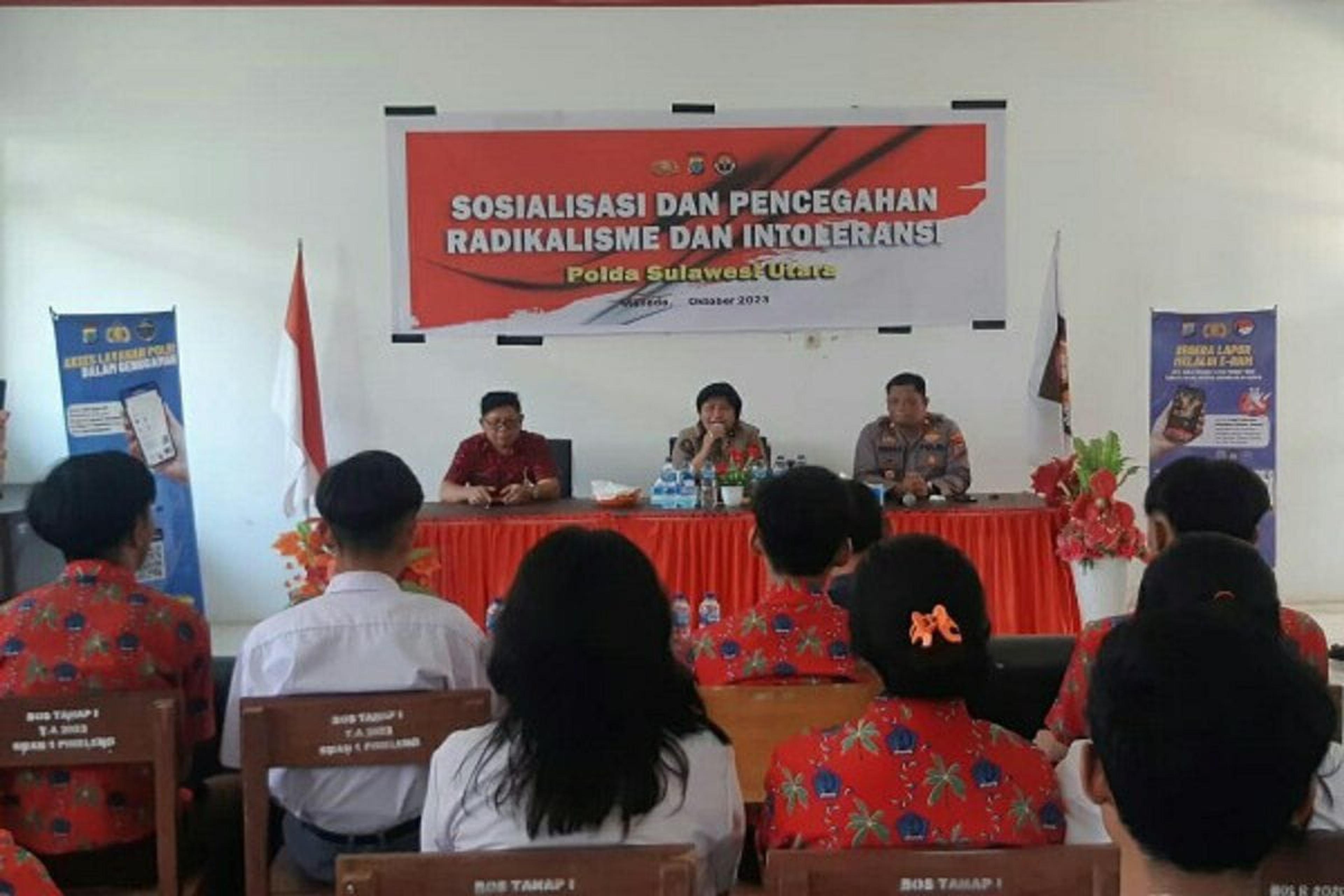 Humas Polda Sulut Sosialisasi Pencegahan Radikalisme Kepada Pelajar