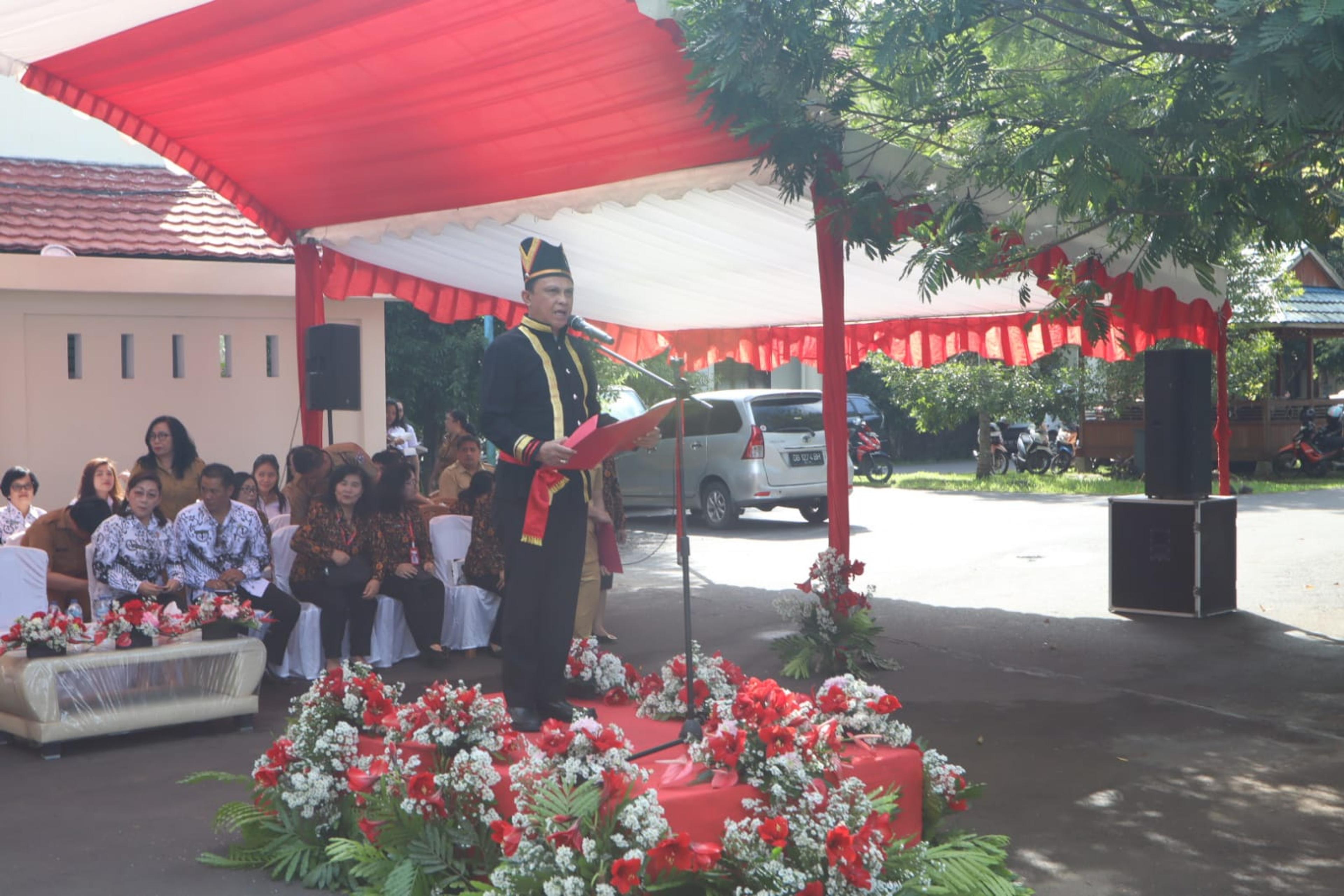 Pemkot Tomohon Gelar Upacara Hari Guru, Ini Pidato Lengkap Mendikbudristek