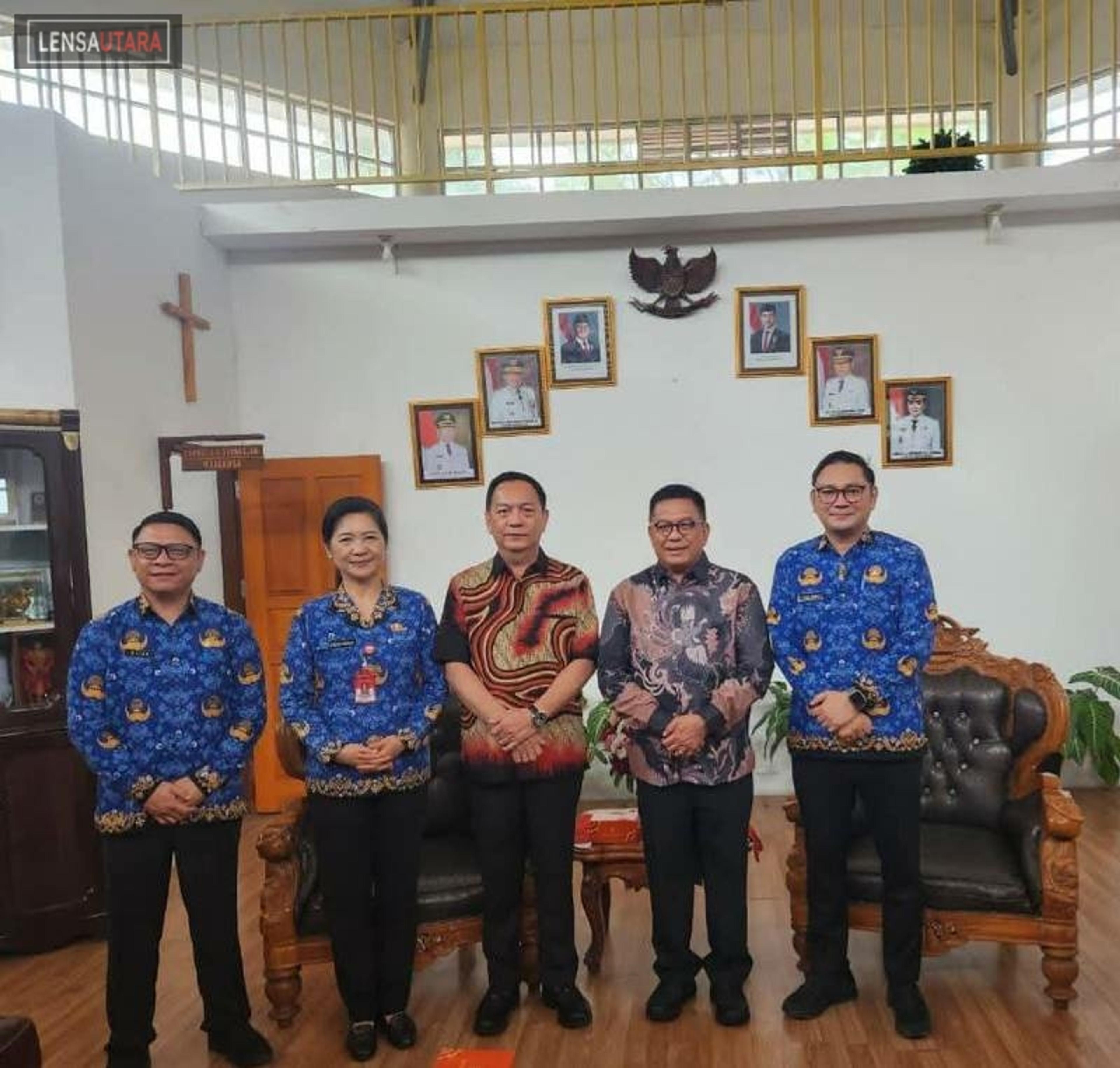 Siap Dukung TIFF, Komisaris PT HM Sampoerna Bertemu Wali Kota Tomohon