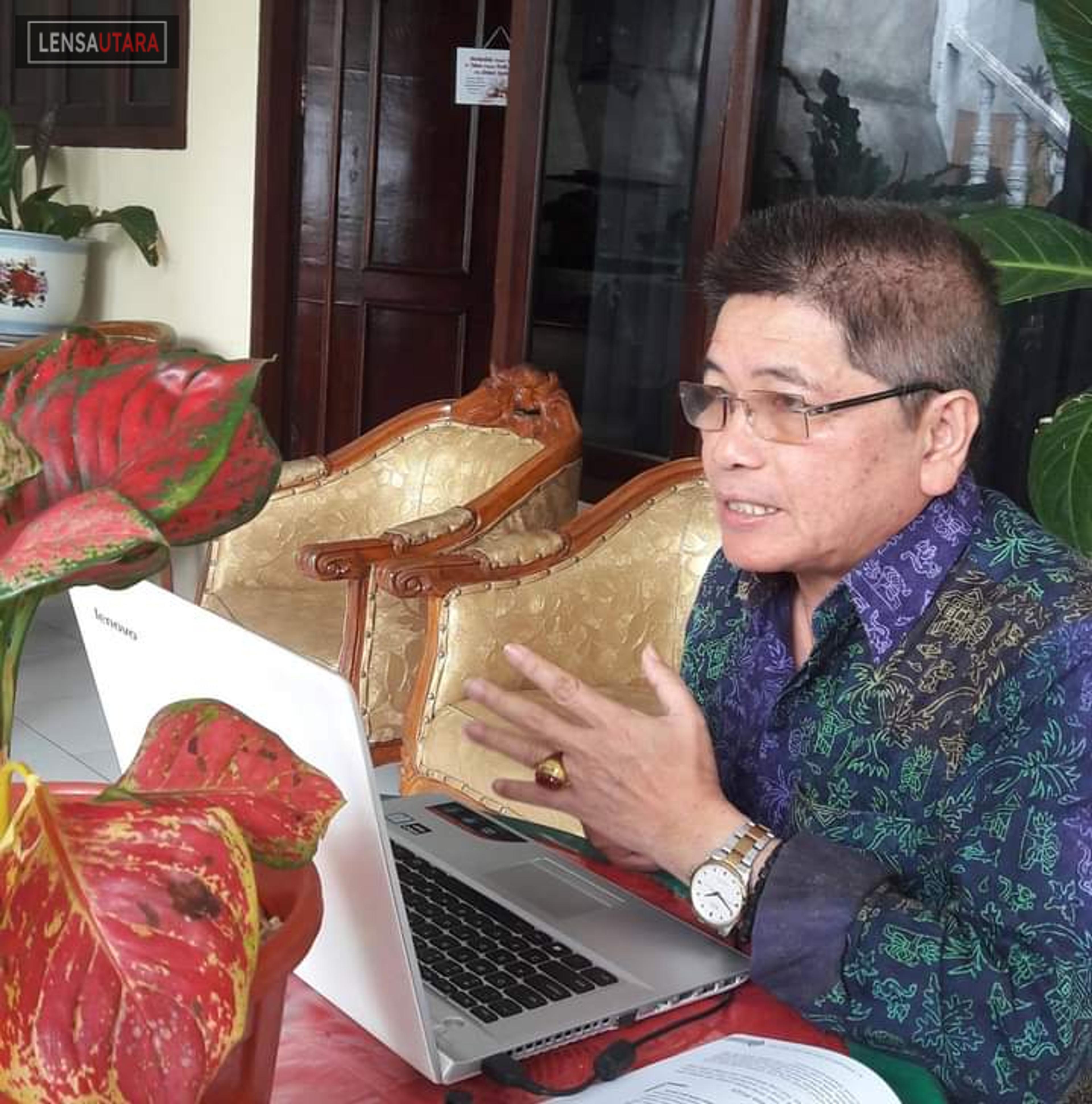 Ini Klarifikasi Rektor: Gelar Doktor dan Master di UKIT Sah