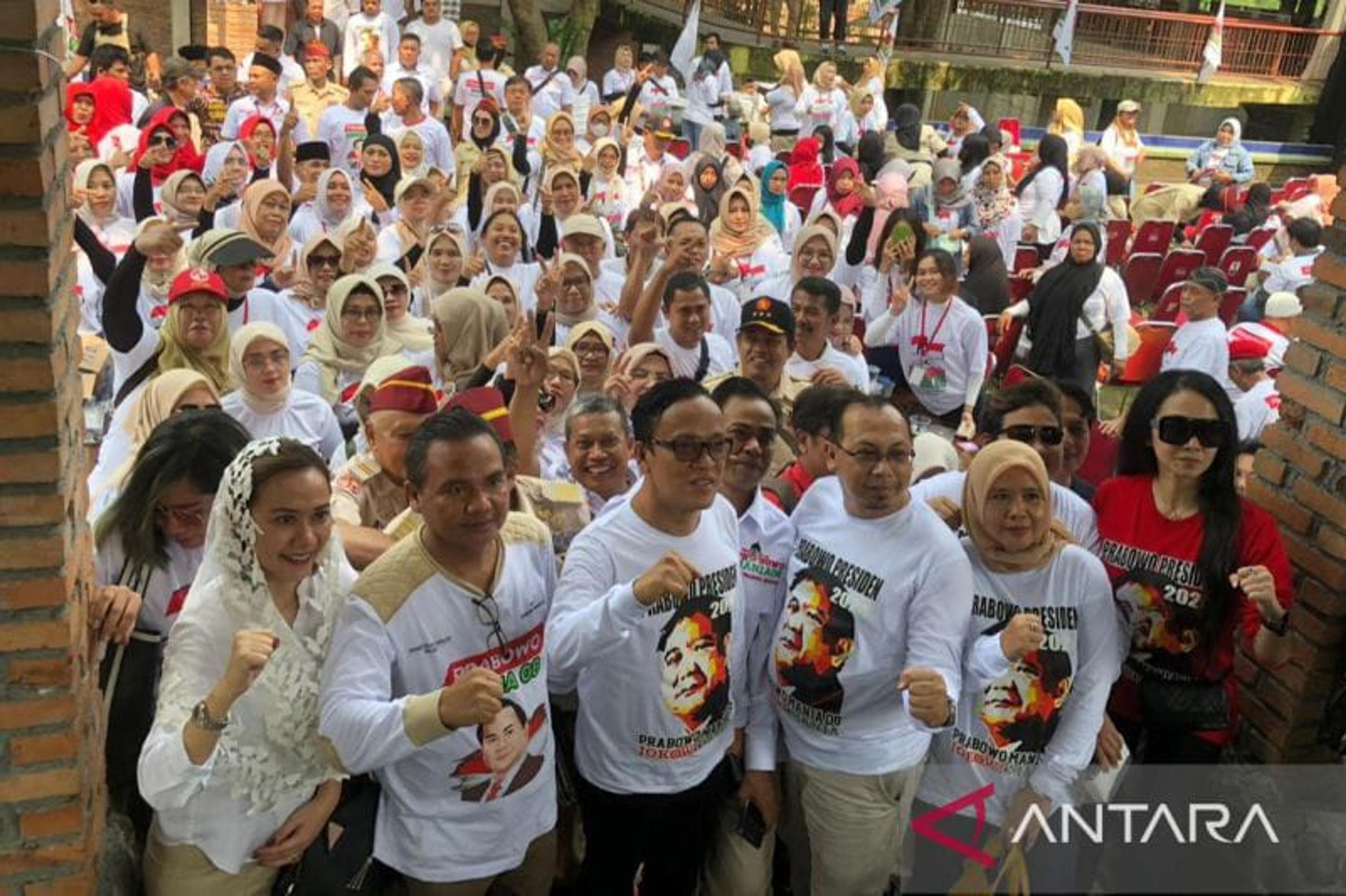 Relawan “Jokowi Mania” Bertransformasi Jadi “Prabowo Mania 08”