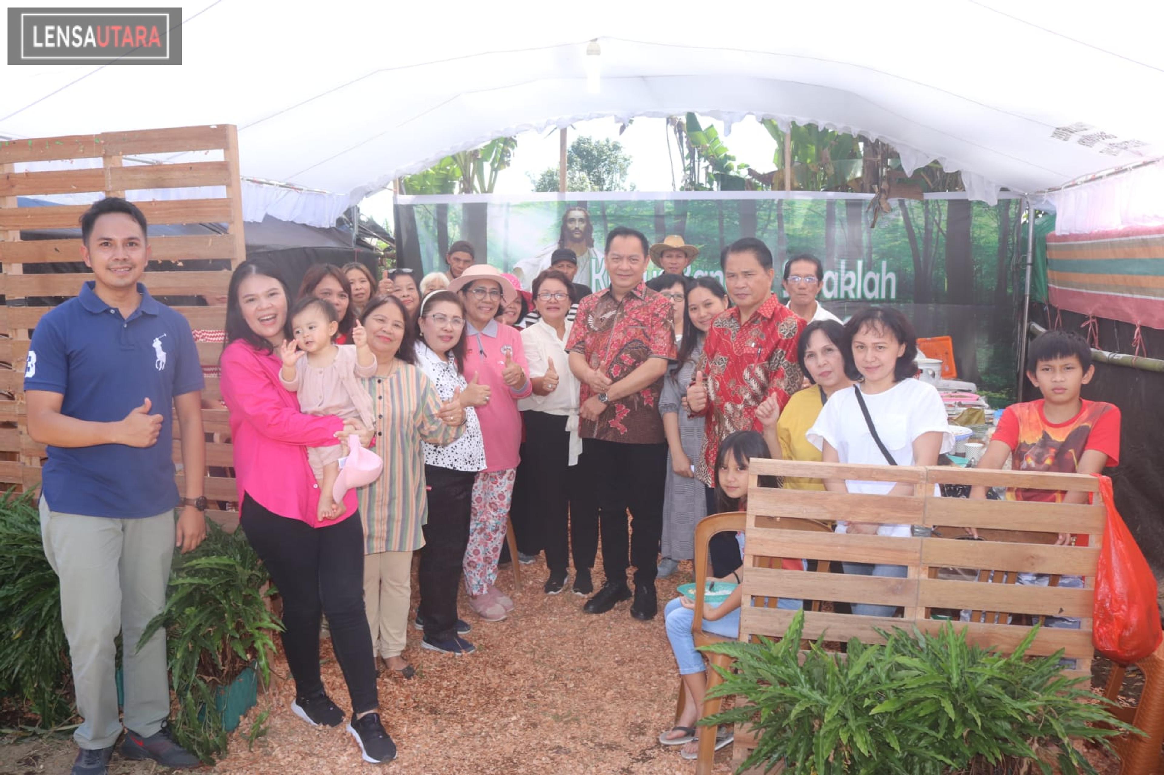 Caroll Senduk Hadiri Ibadah Paskah Kedua Bersama Jemaat GMIM Maranatha Kakaskasen