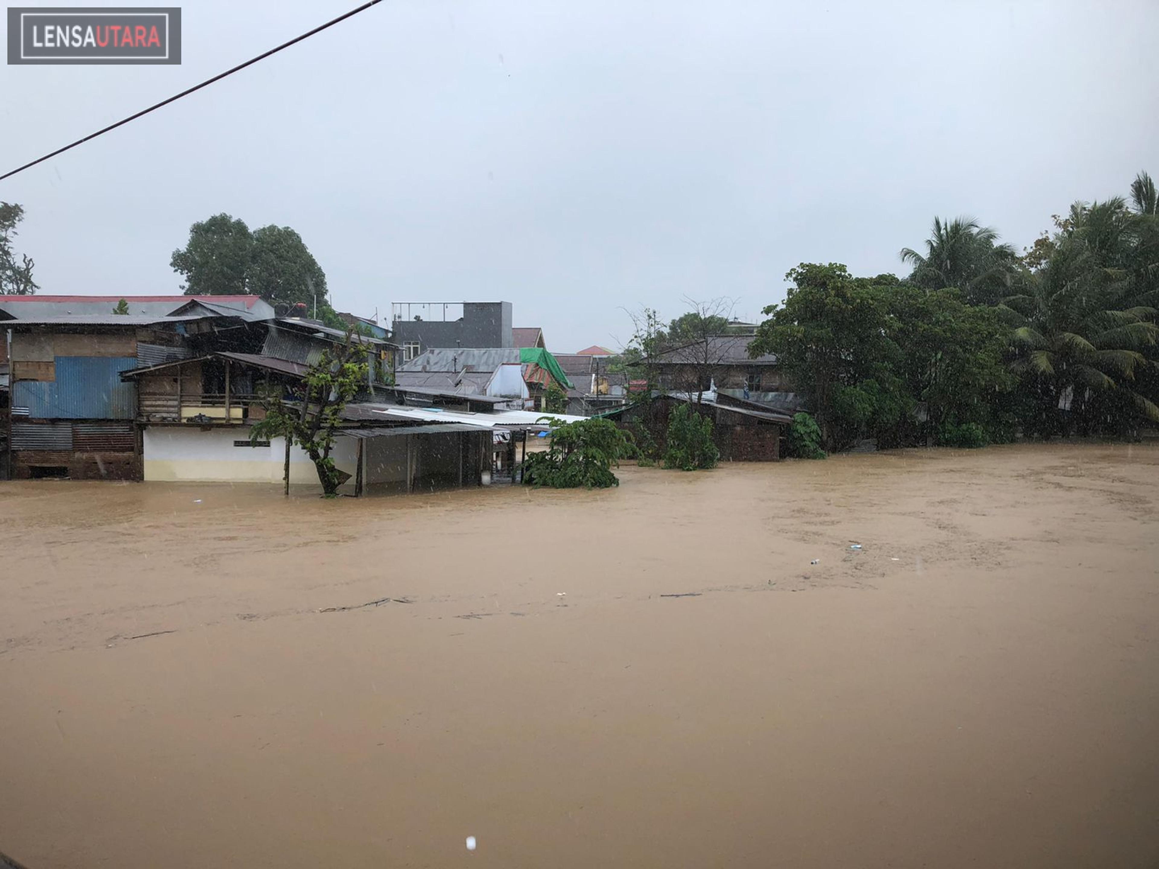 Manado Banjir Lagi, Warga: Tidak Ada Peringatan Cuaca Buruk