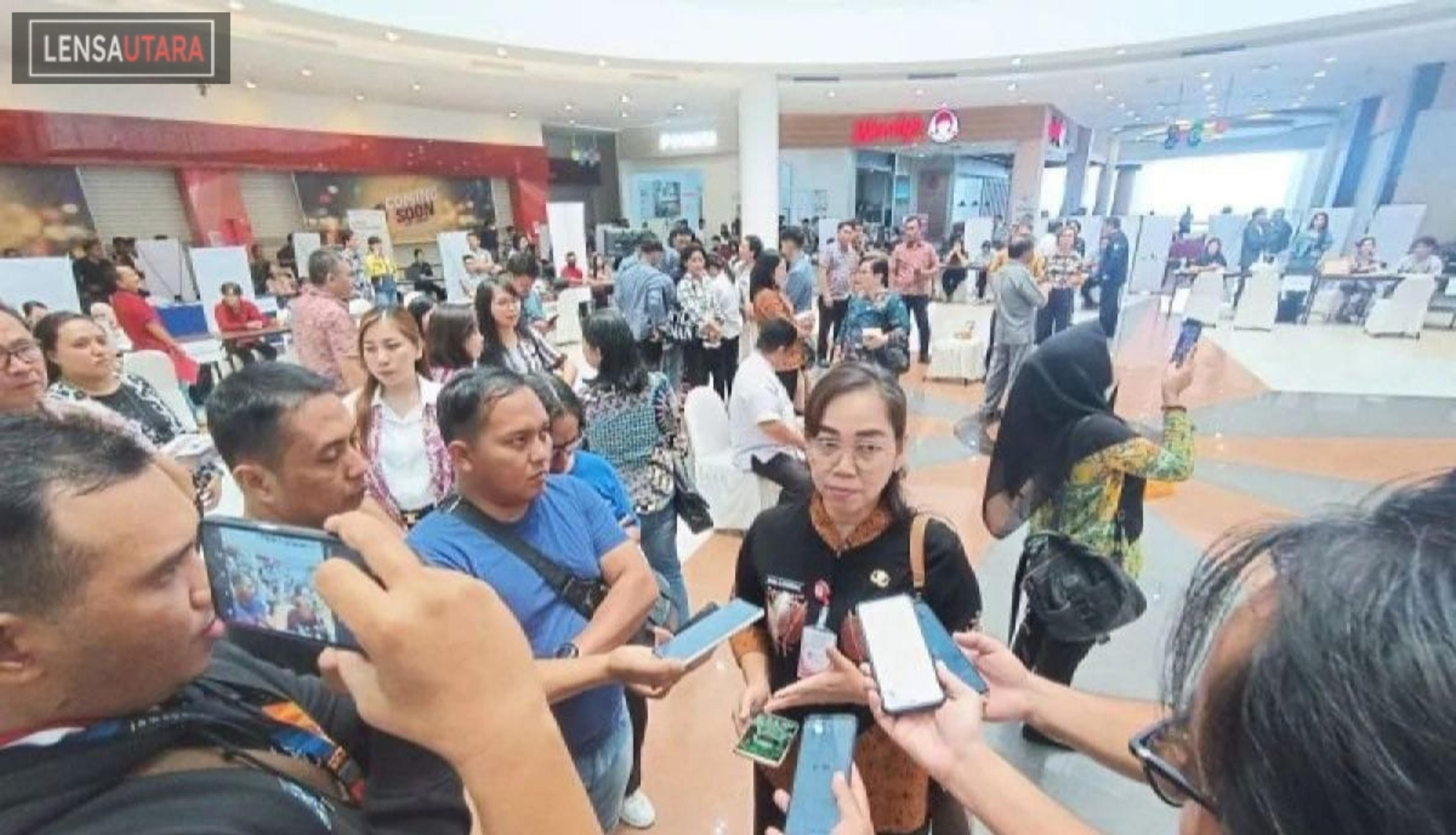 Disnakertrans Sulut Harap Lulusan Perguruan Tinggi Jadi Agen Perubahan