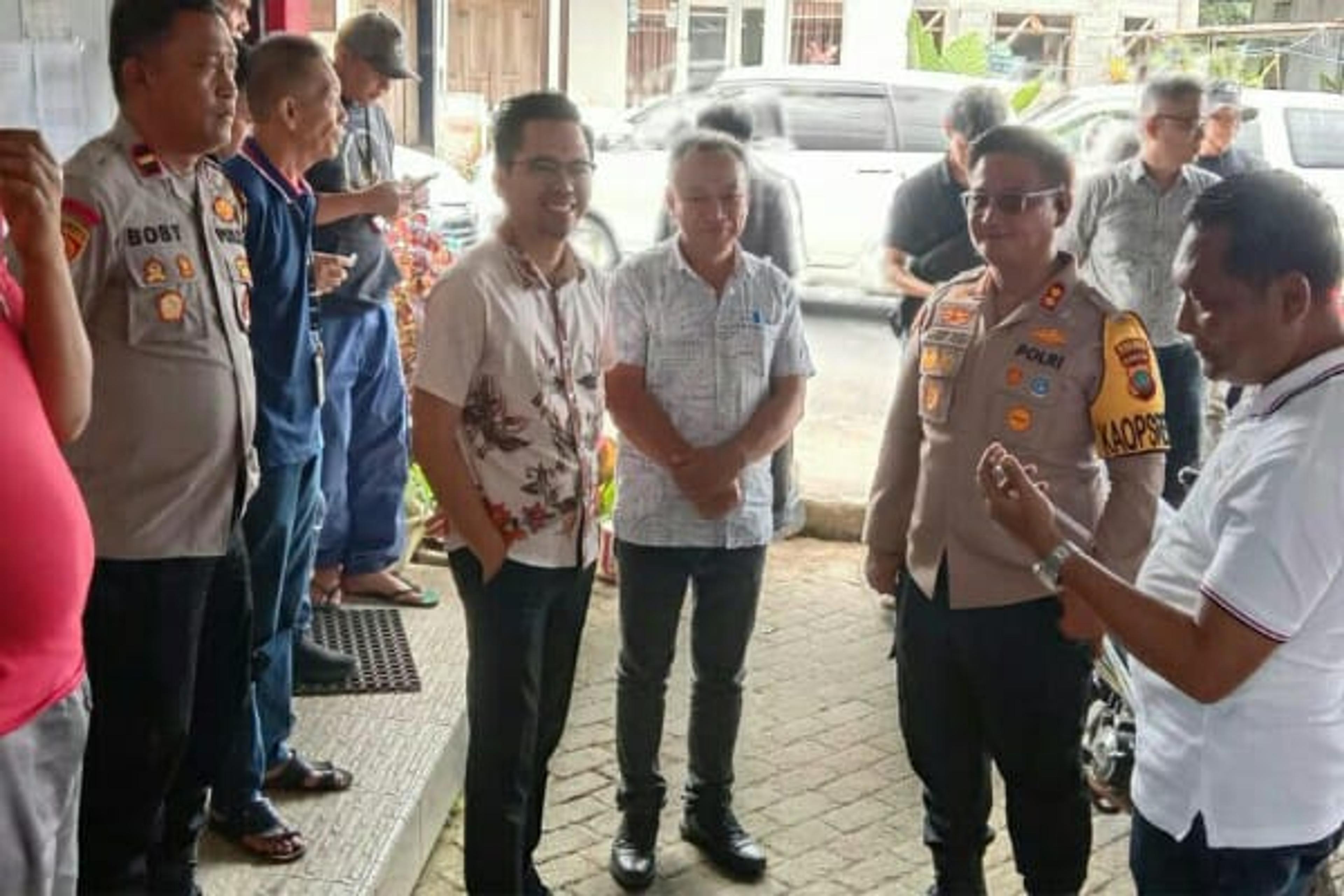 Kapolres Tomohon Pantau Kamtibmas di Pleno Rekapitulasi Suara Pemilu Tingkat PPK