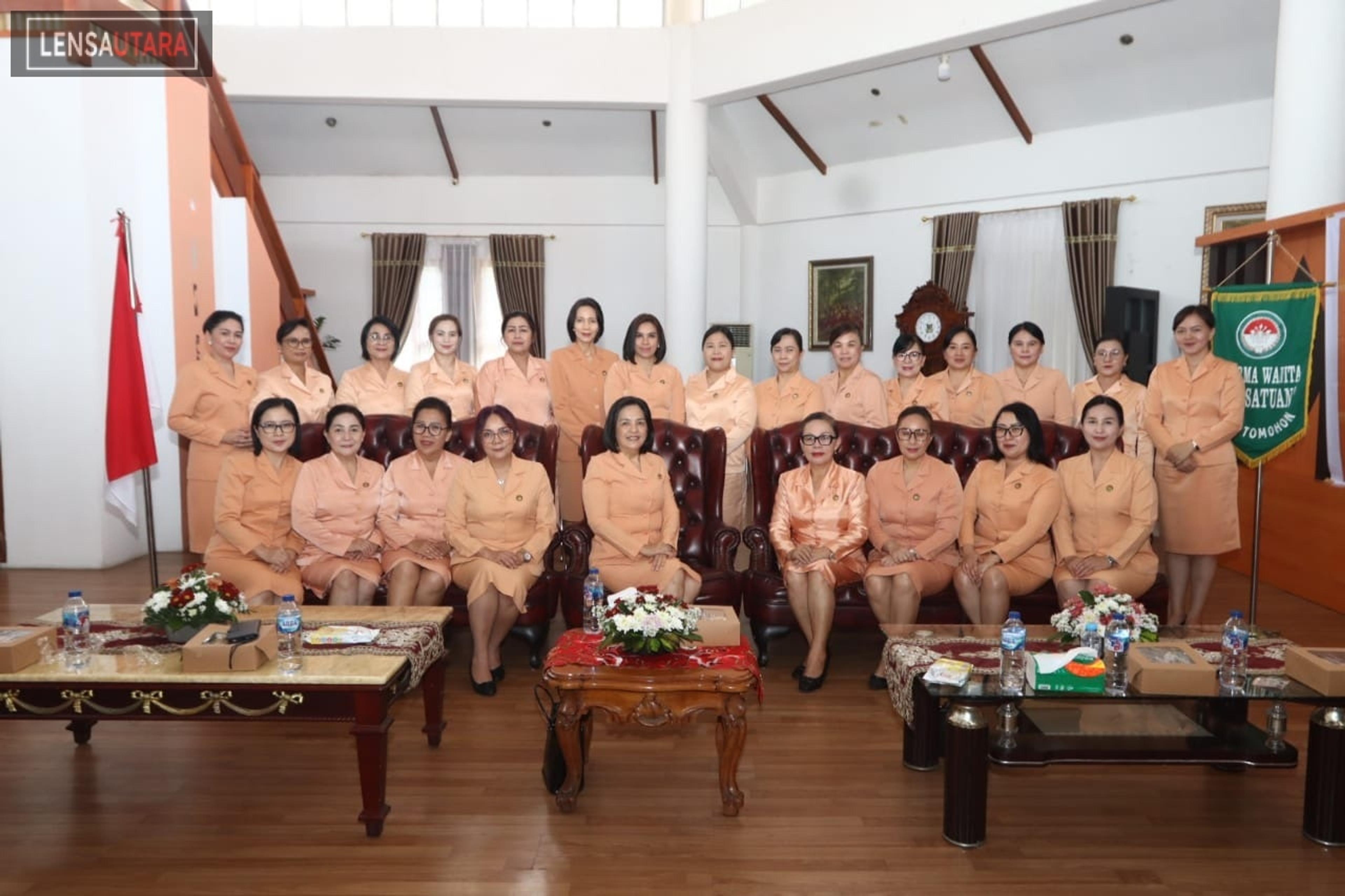Pengurus Dharma Wanita Persatuan Kota Tomohon 2025–2029 Dikukuhkan, Komit Dukung Pembangunan