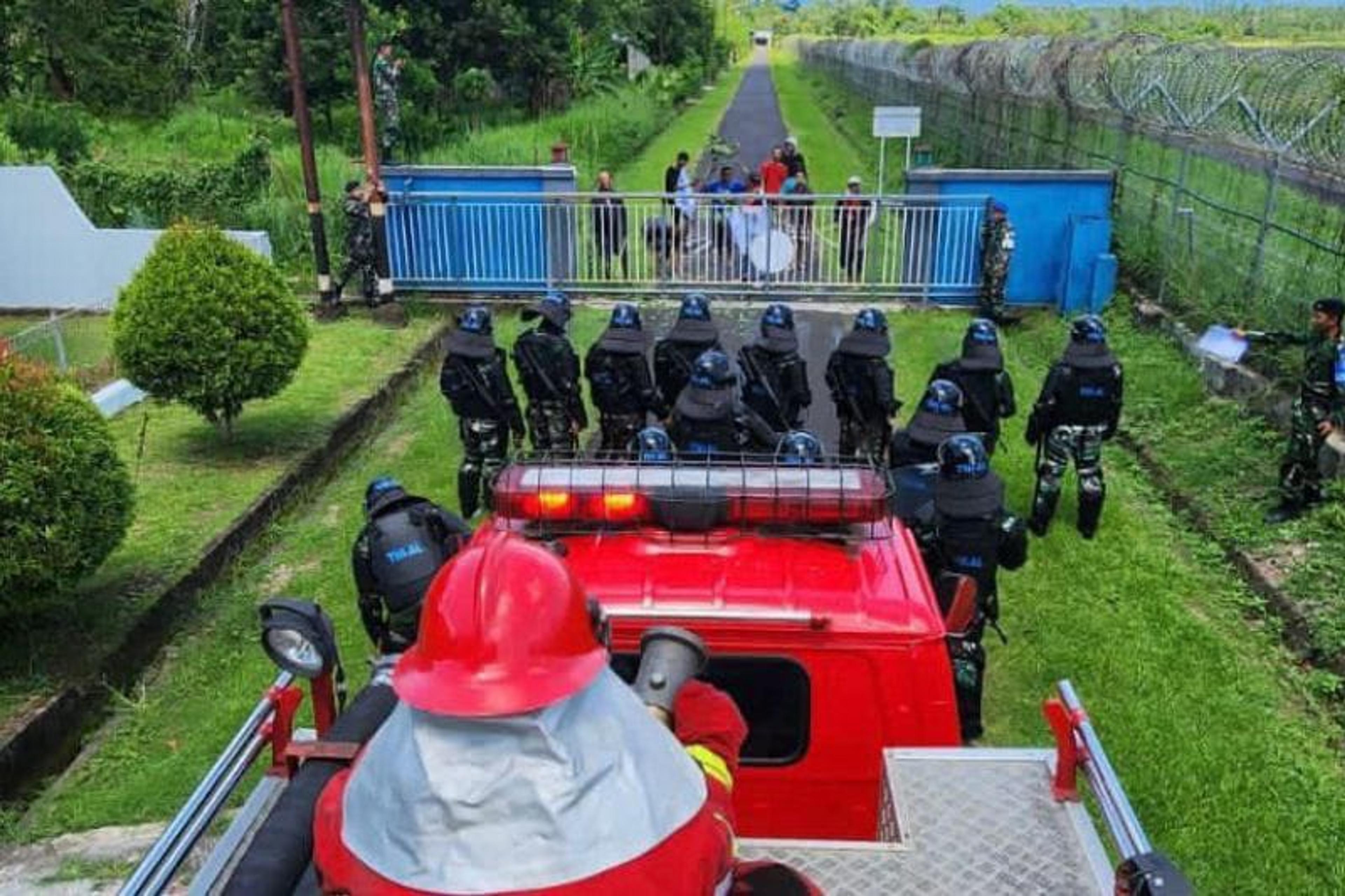 Lanudal Manado Latihan Pertahanan Pangkalan Asah Kemampuan Prajurit