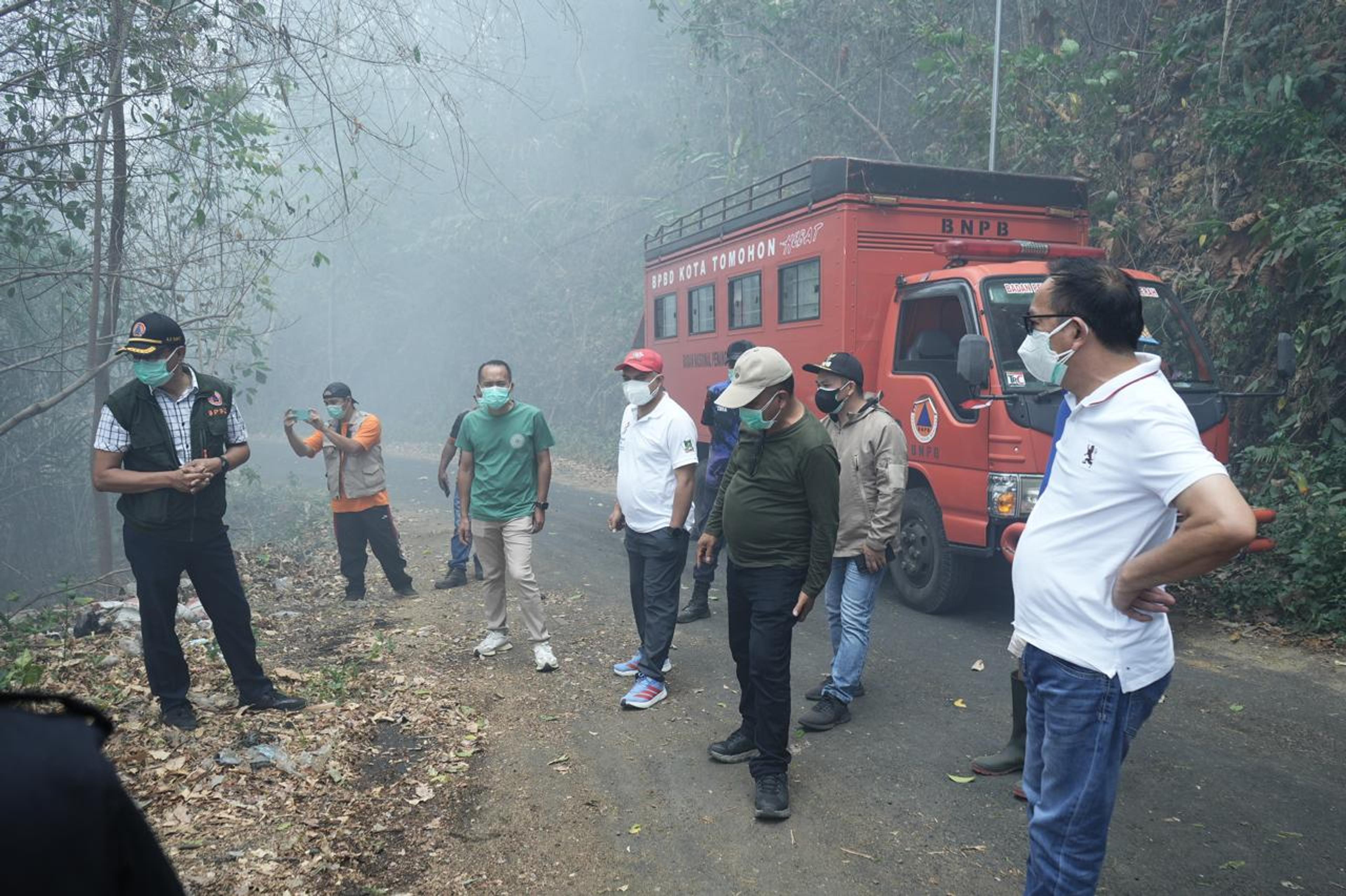 Wali Kota Tomohon Tinjau Kebakaran di TPA Taratara, DLH Diminta Segera Aktifkan Posko Pengawasan