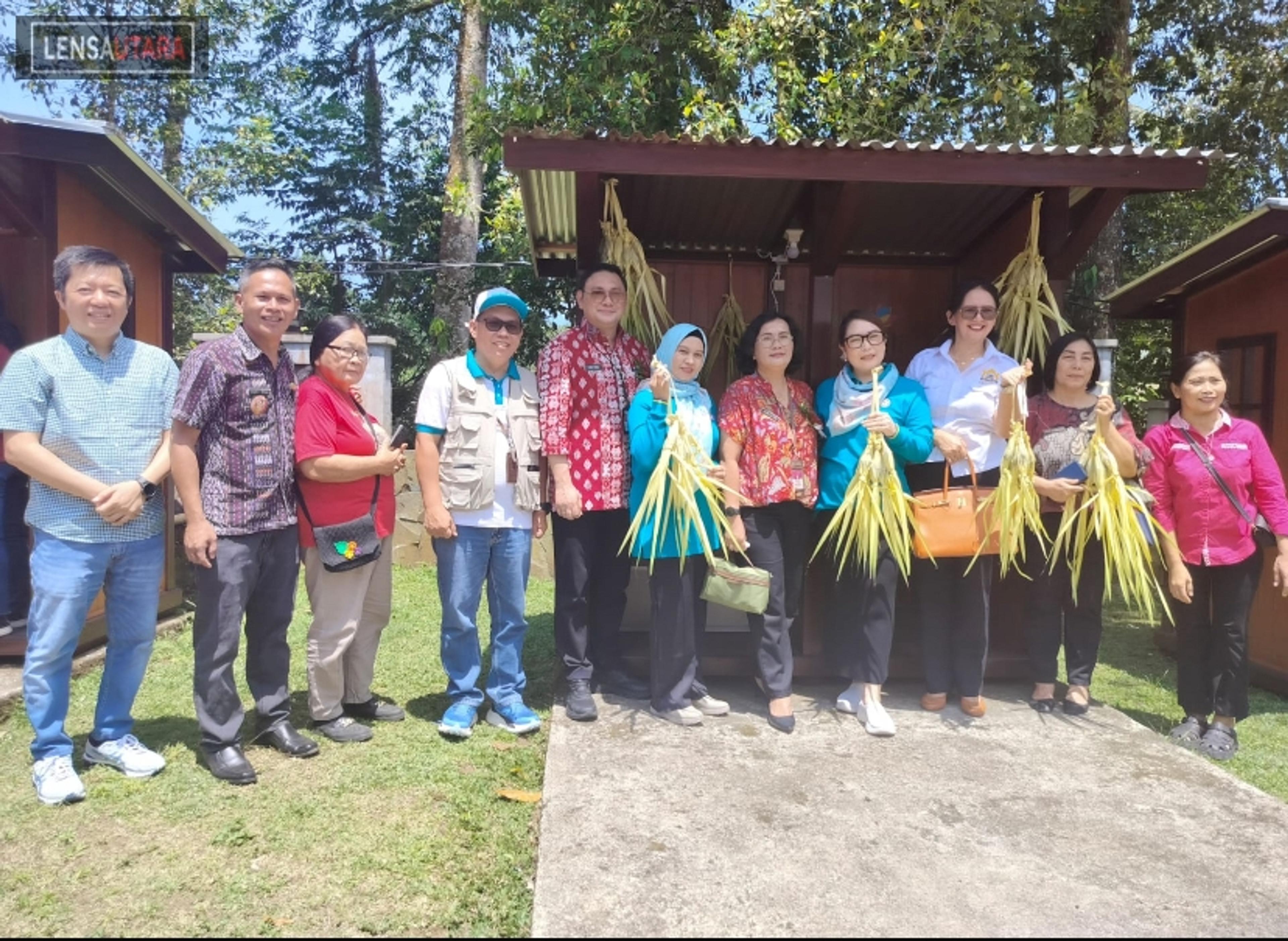 Area Wisata Tekaan Telu terima bantuan dana TJSL PLN, Siap menjadi Taman Kuliner baru di Tomohon