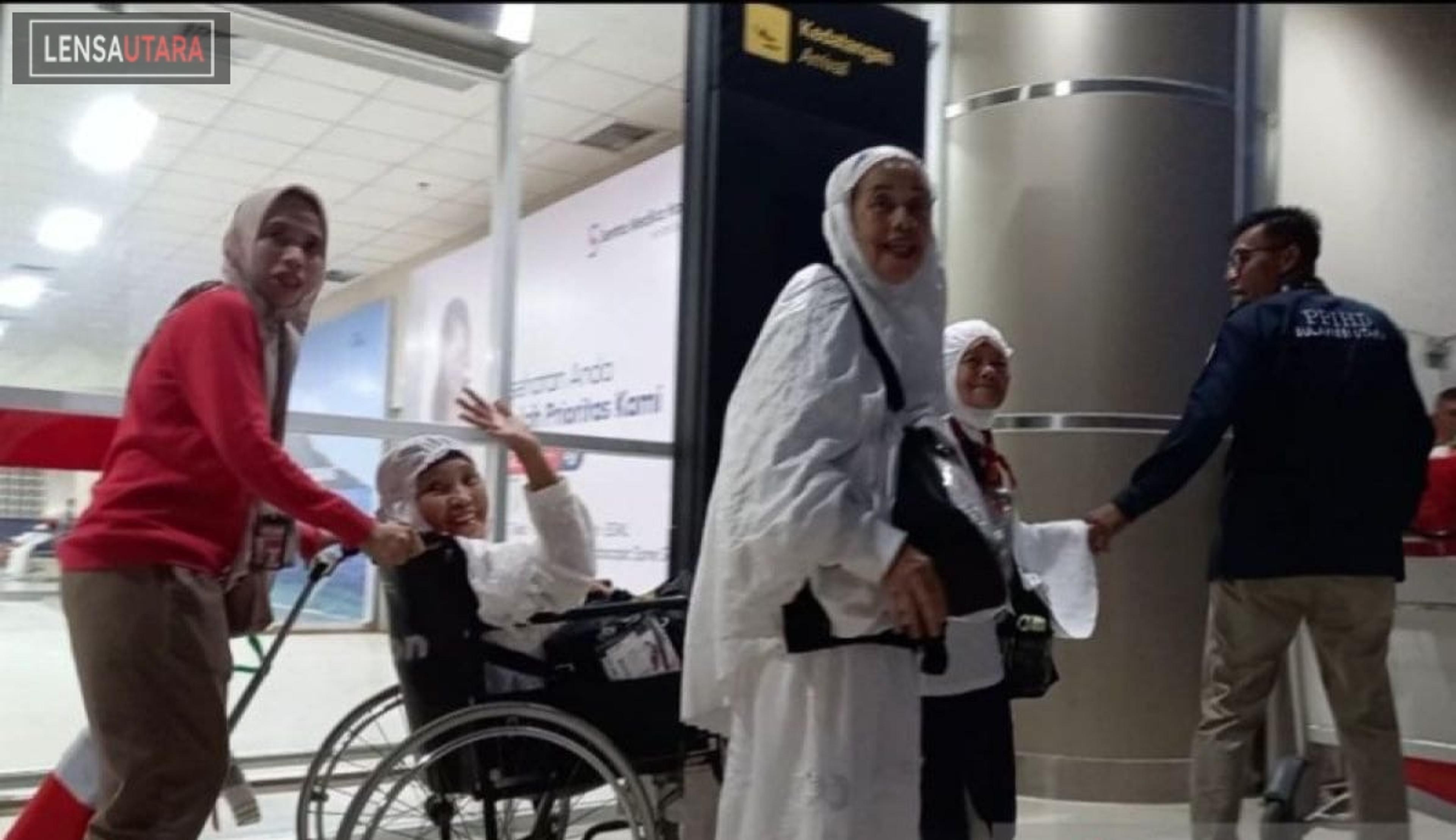 Sebanyak 321 Haji asal Sulut Tiba di Manado