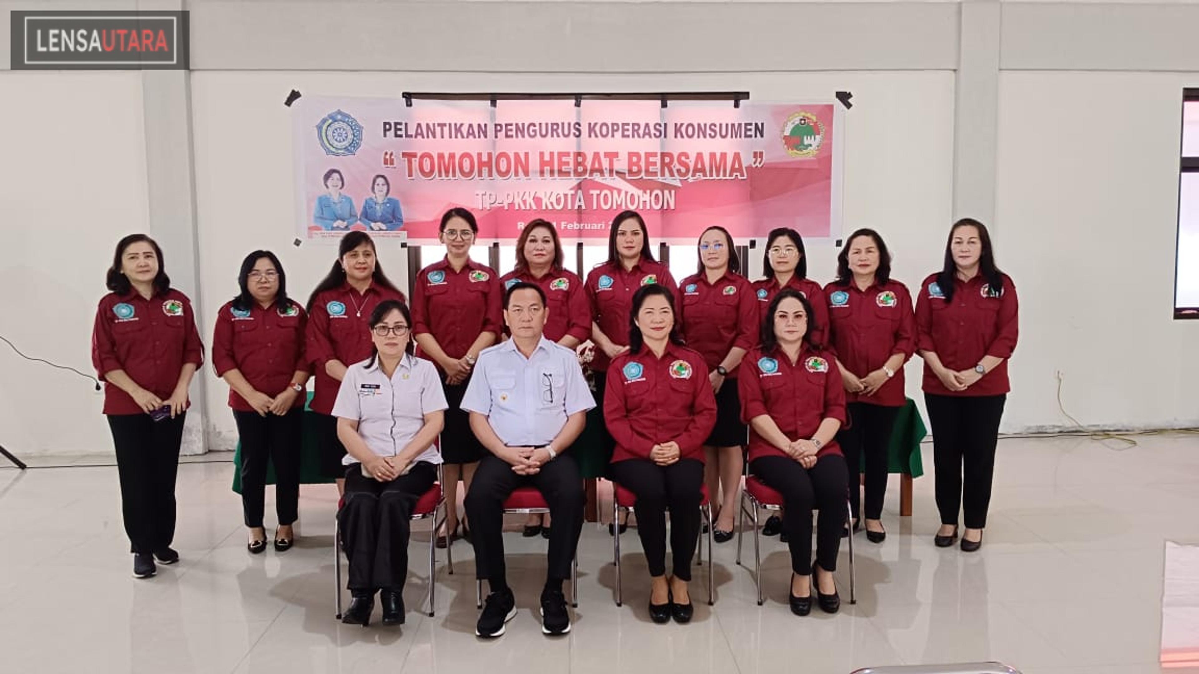 Walikota Senduk Lantik Solang Sebagai Ketua Pengurus Koperasi Konsumen