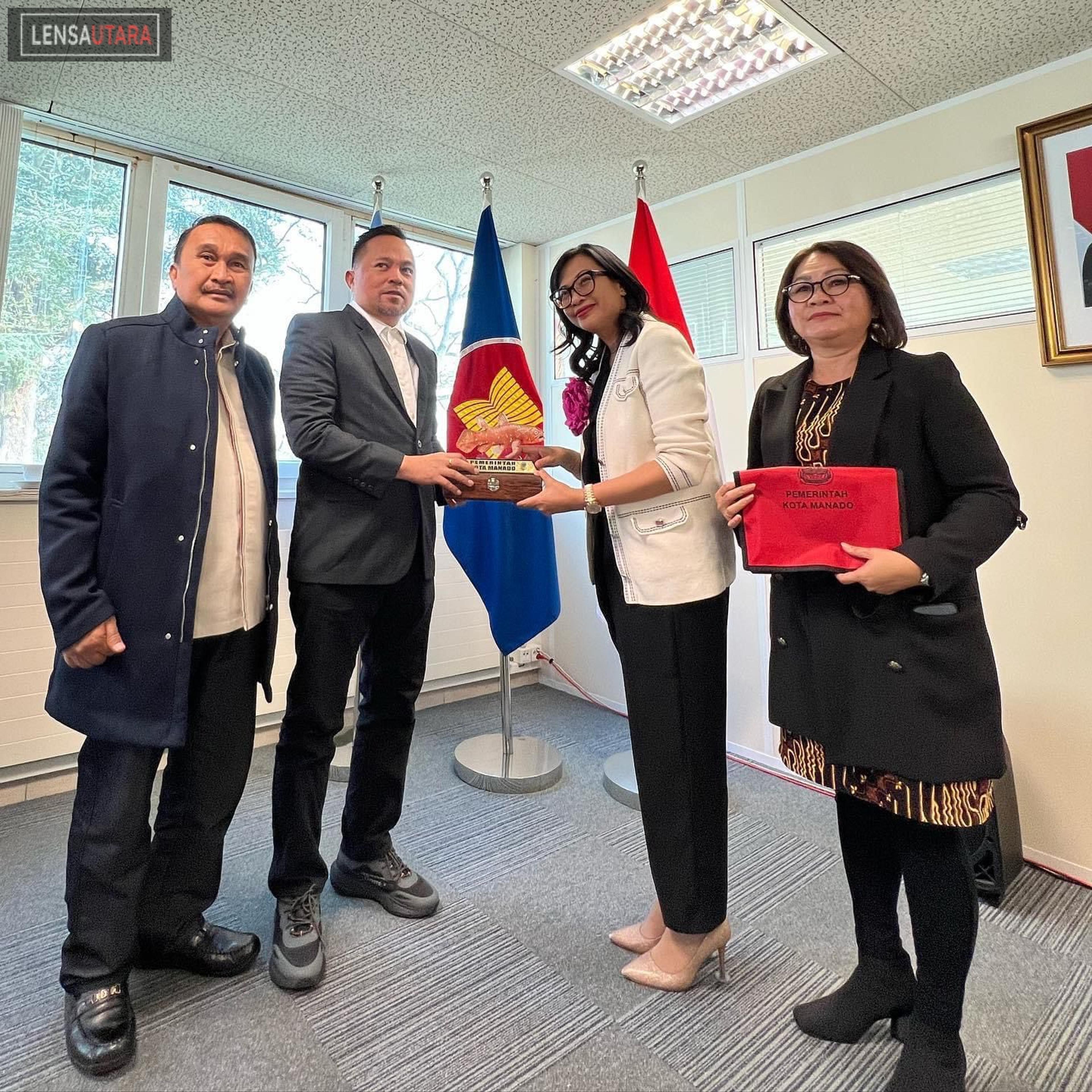 Pimpin Delegasi ke Swiss, Richard Sualang Promosikan Kota Manado Pada Dunia